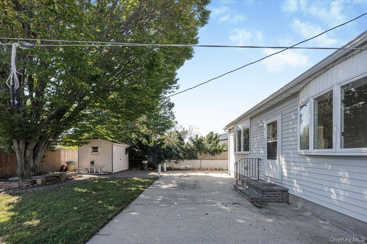 5 Edward Avenue thumbnail 23