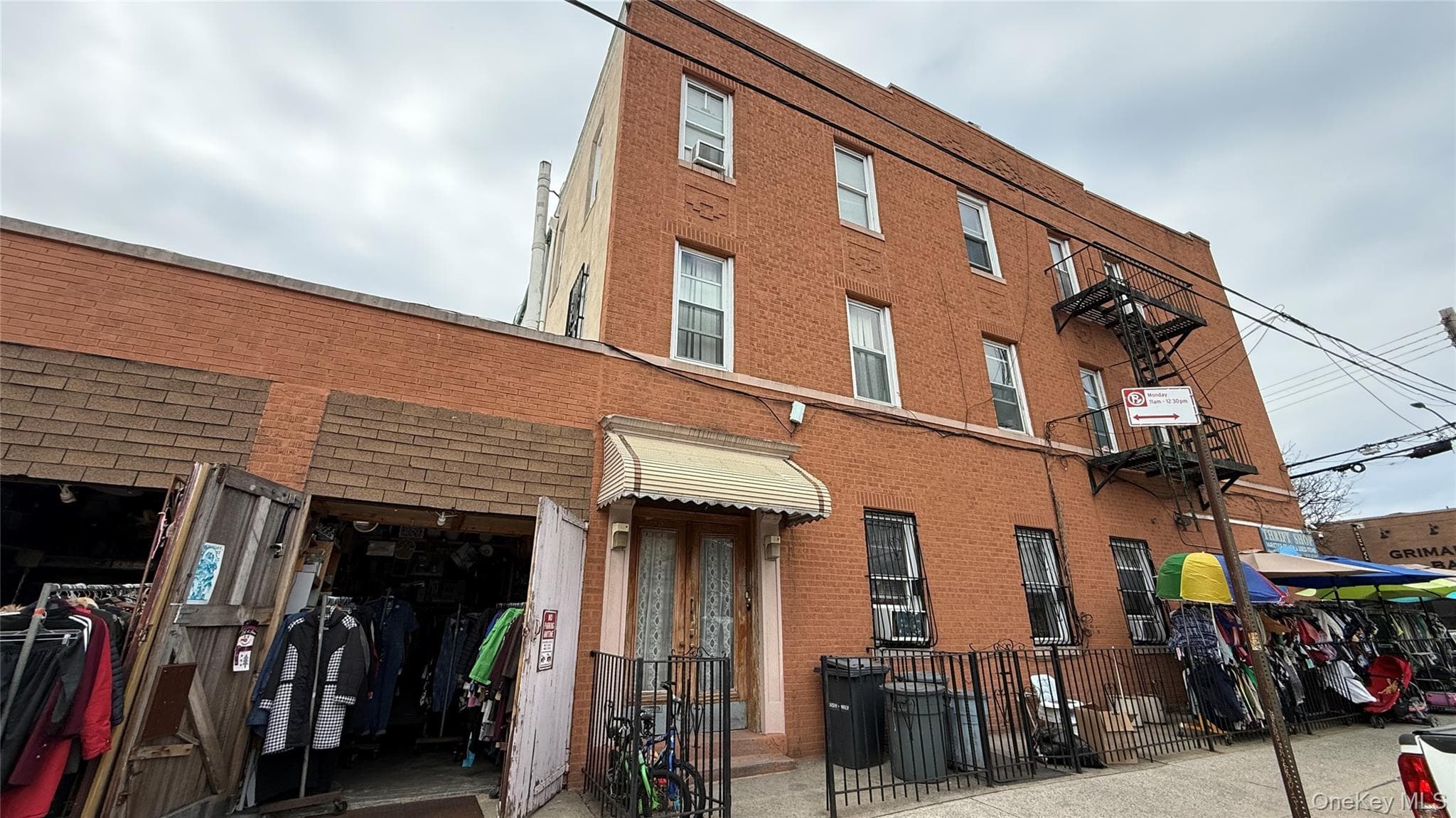 568 Grandview Avenue photo 1