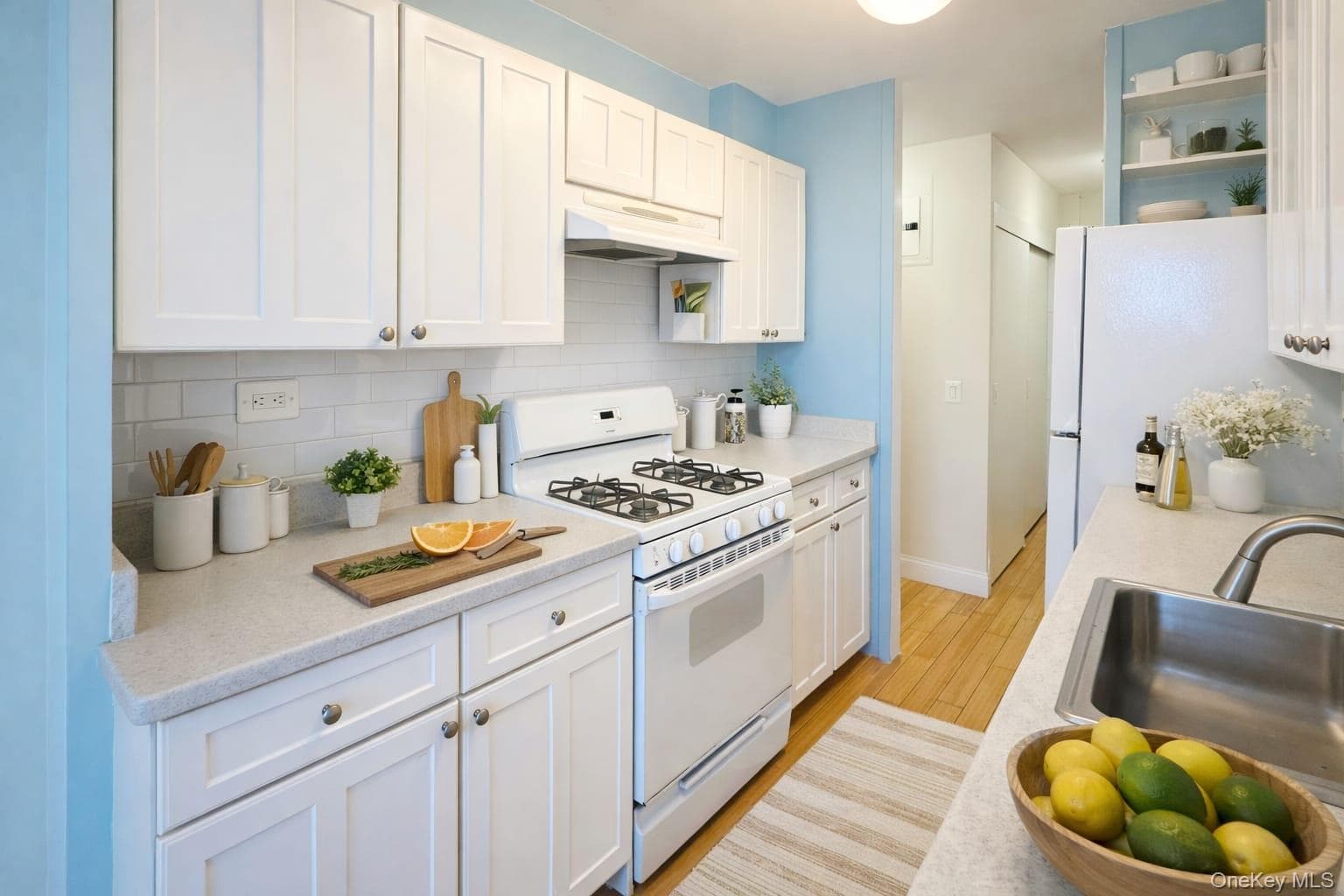 880 Boynton Avenue Unit: 18A thumbnail 2