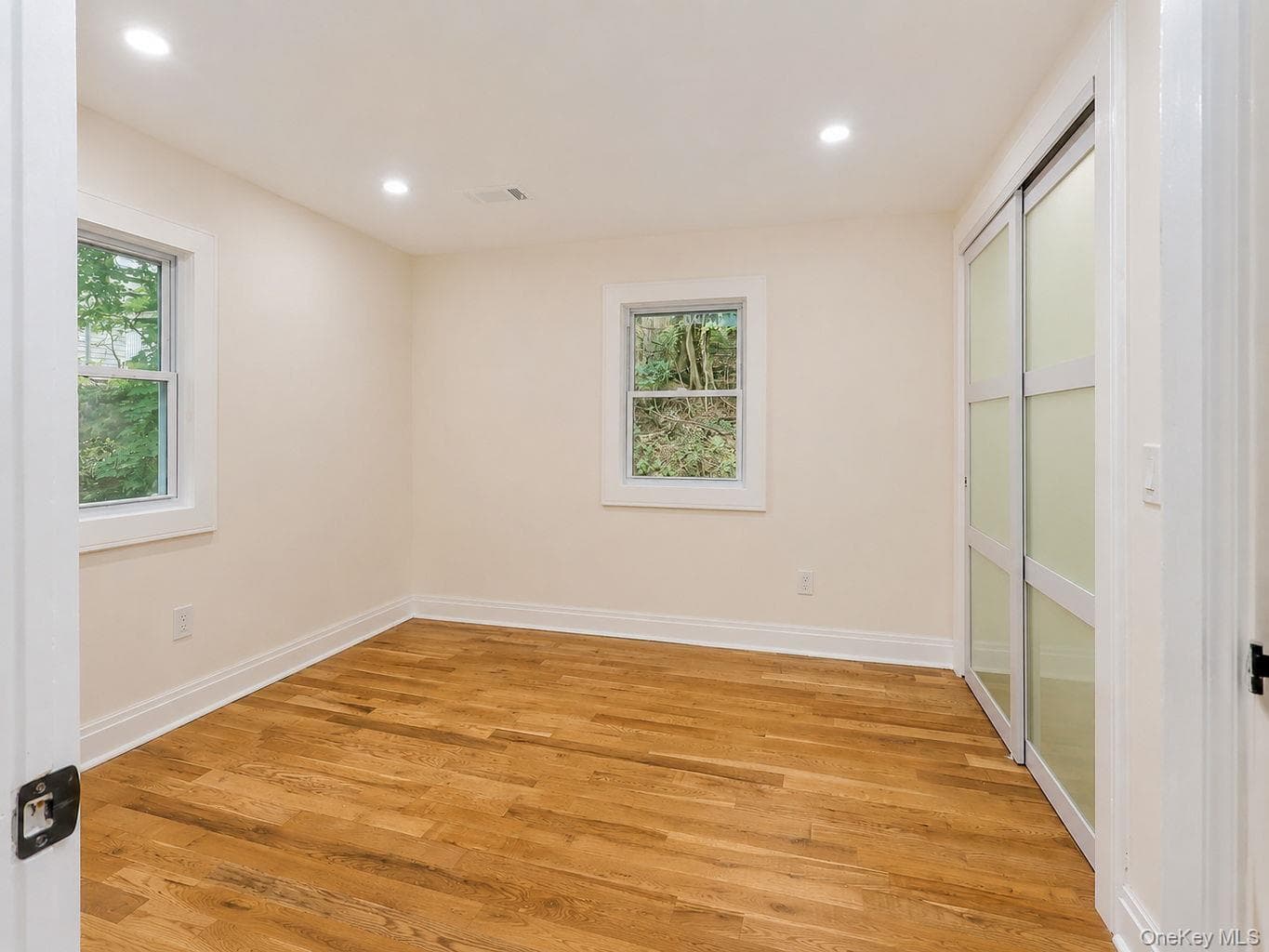 345 Hudson Terrace thumbnail 28