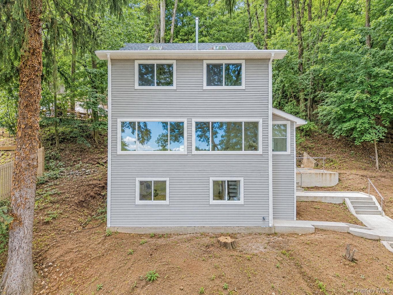 345 Hudson Terrace thumbnail 42