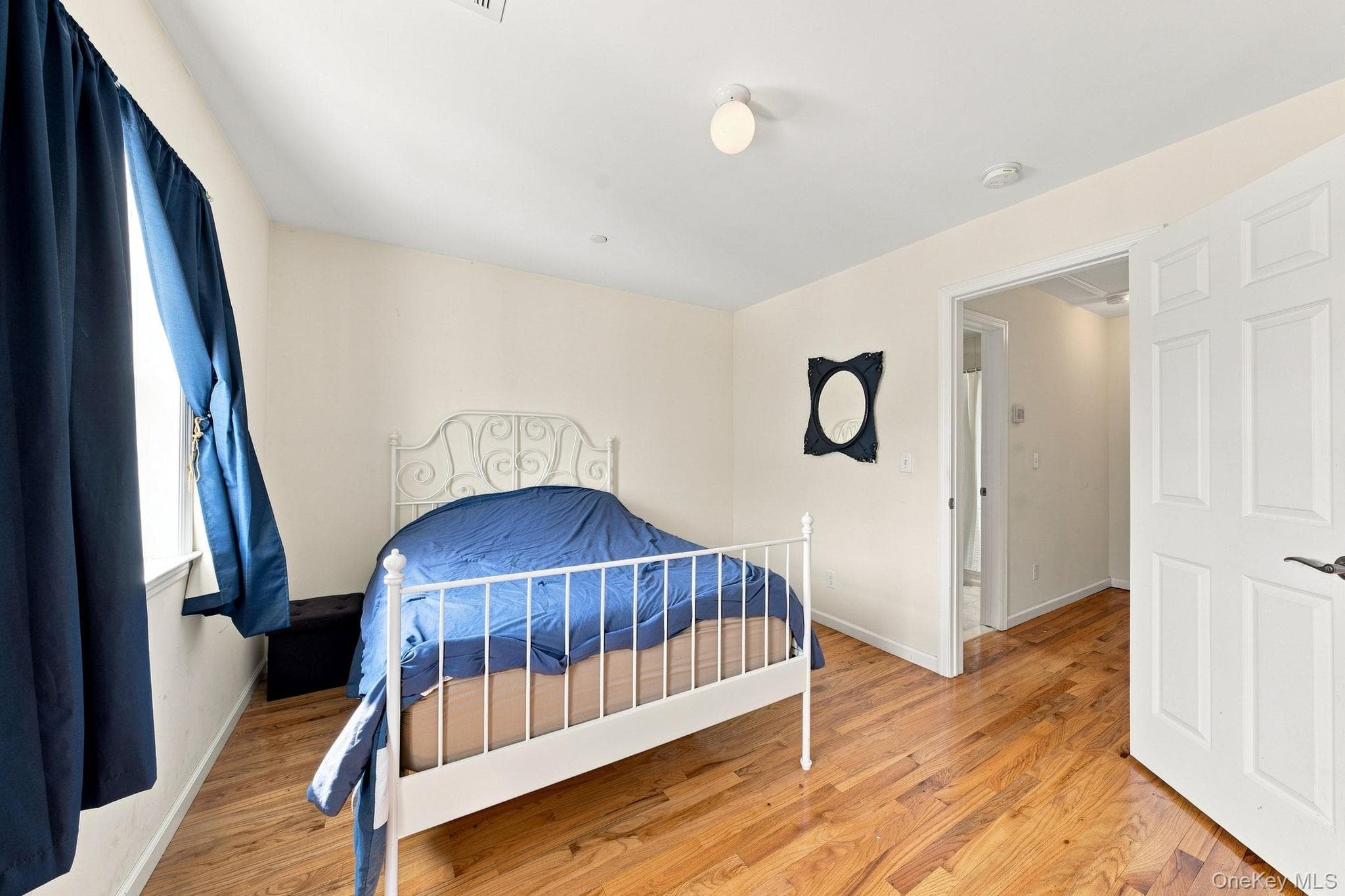 120 E 6th Road thumbnail 10