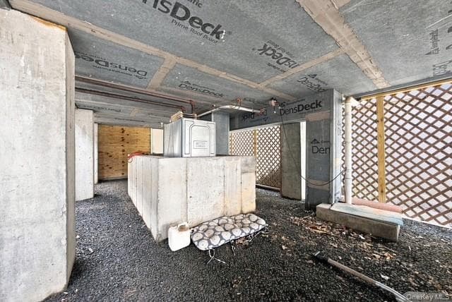 120 E 6th Road thumbnail 29