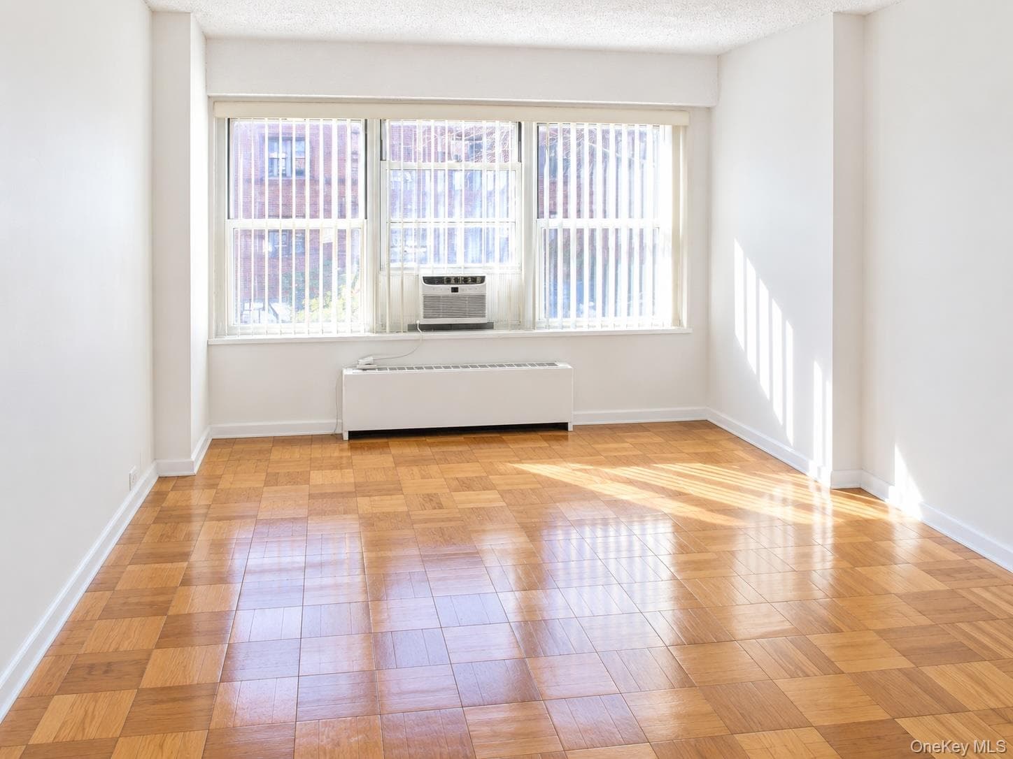 72-35 112 Street St Unit: 2E thumbnail 4
