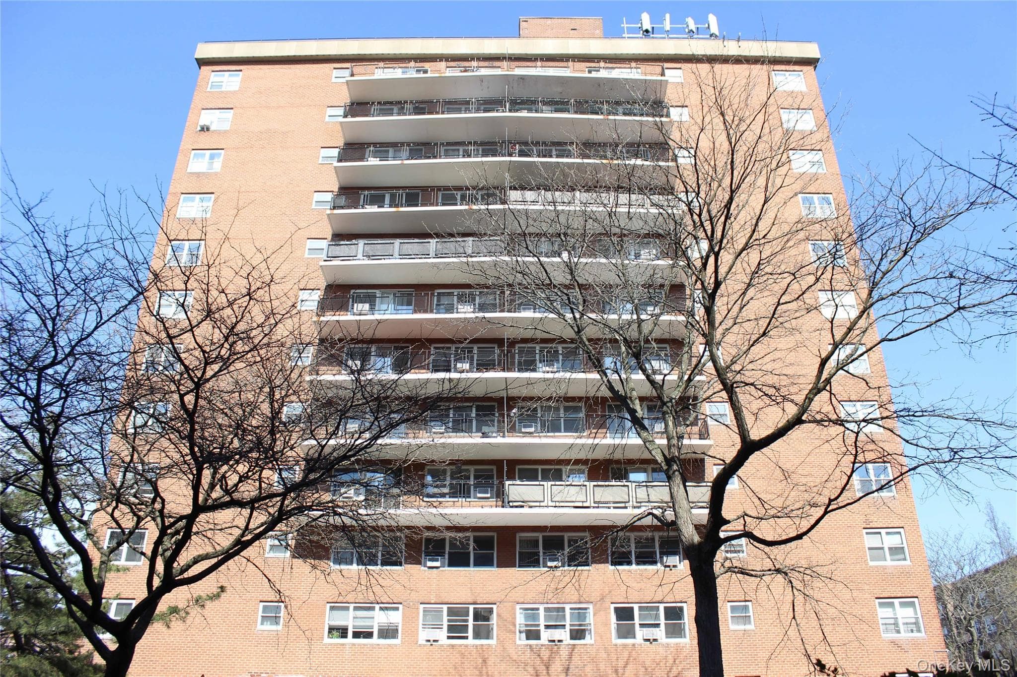 72-35 112 Street St Unit: 2E photo 1