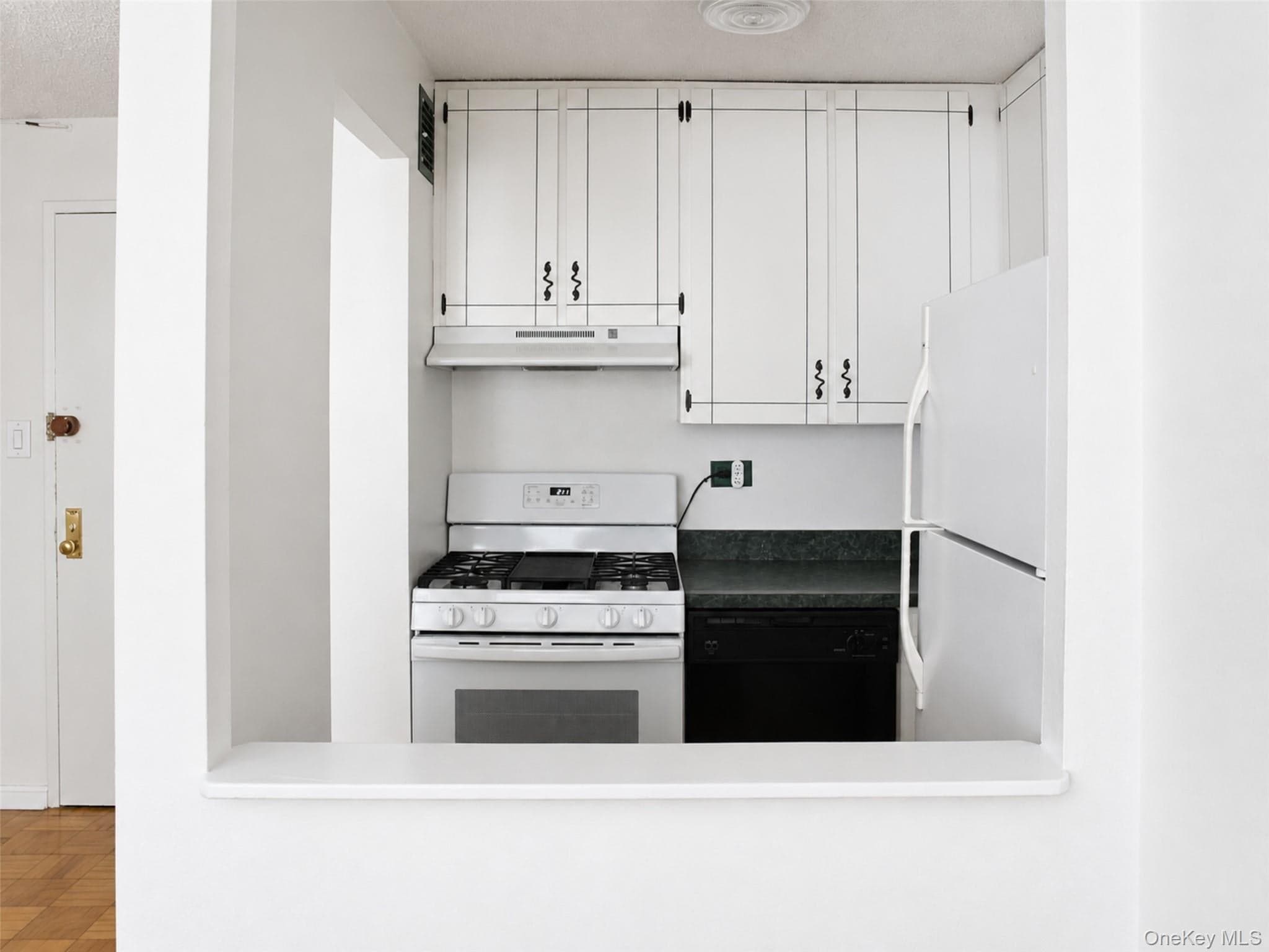 72-35 112 Street St Unit: 2E thumbnail 9