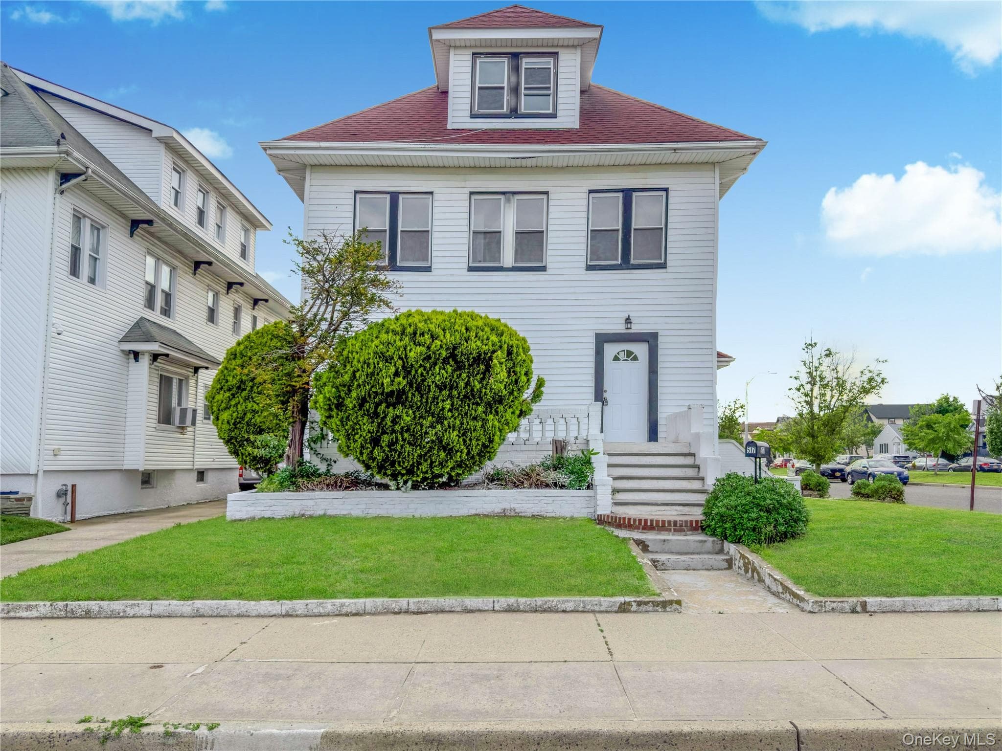 302 W Hudson Street thumbnail 2