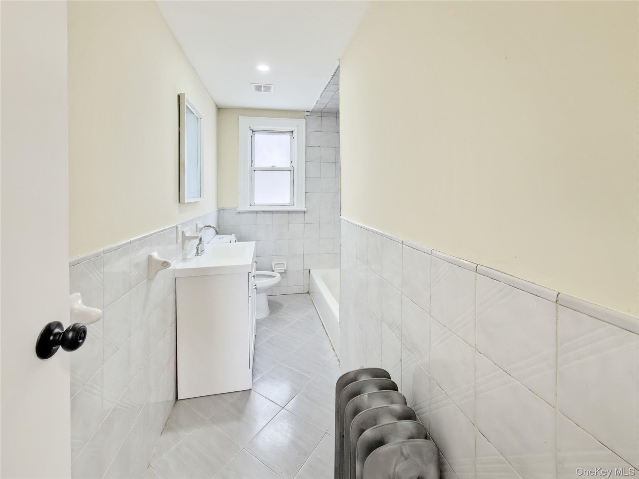 302 W Hudson Street thumbnail 24