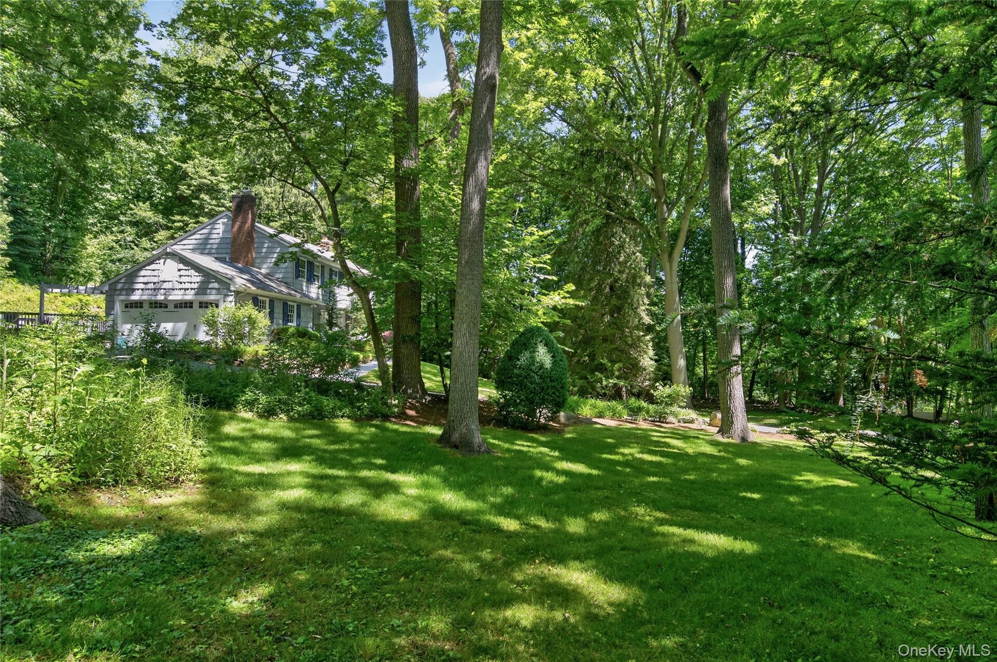 325 Birch Hill Road thumbnail 18