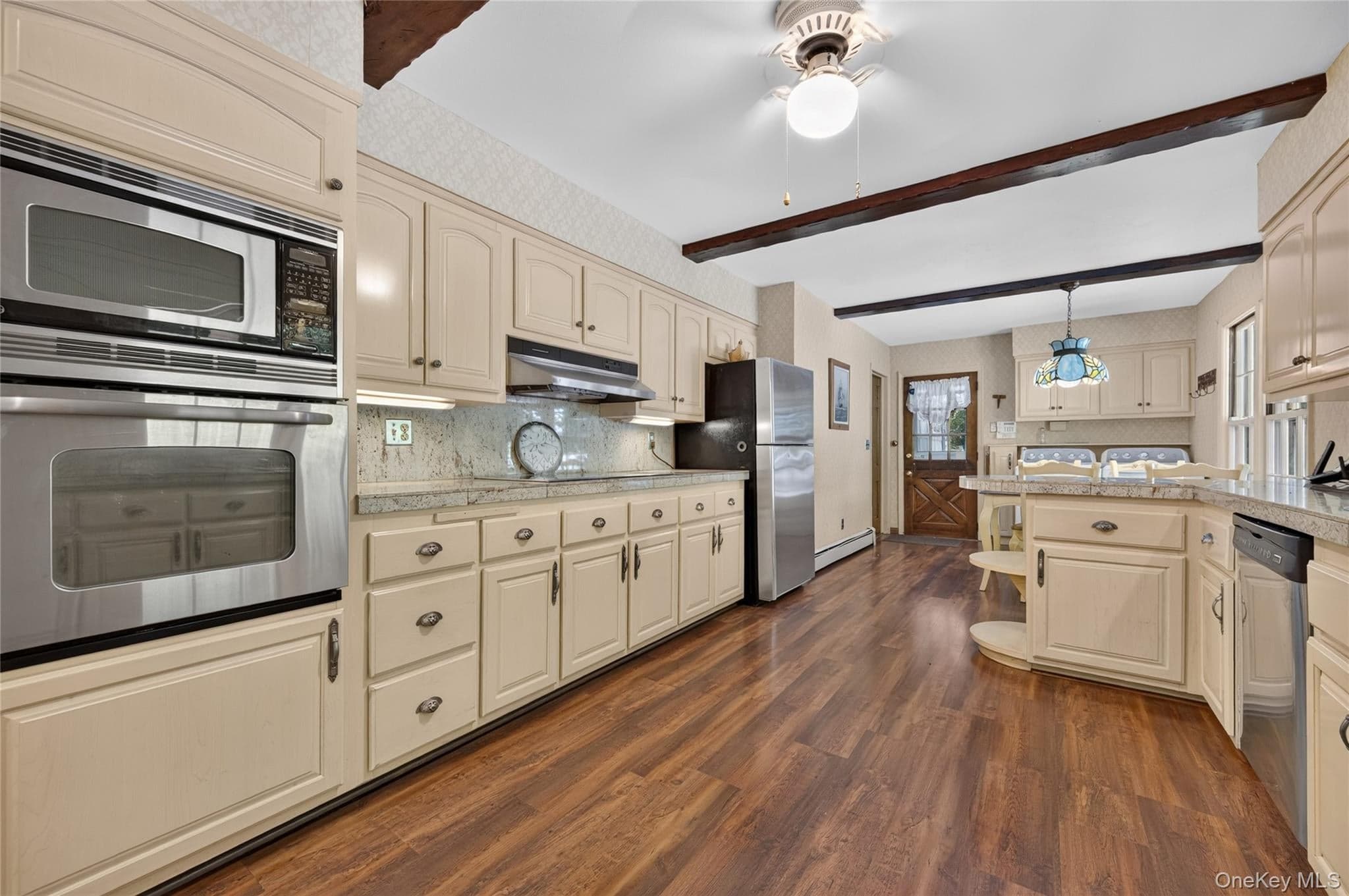 325 Birch Hill Road thumbnail 9