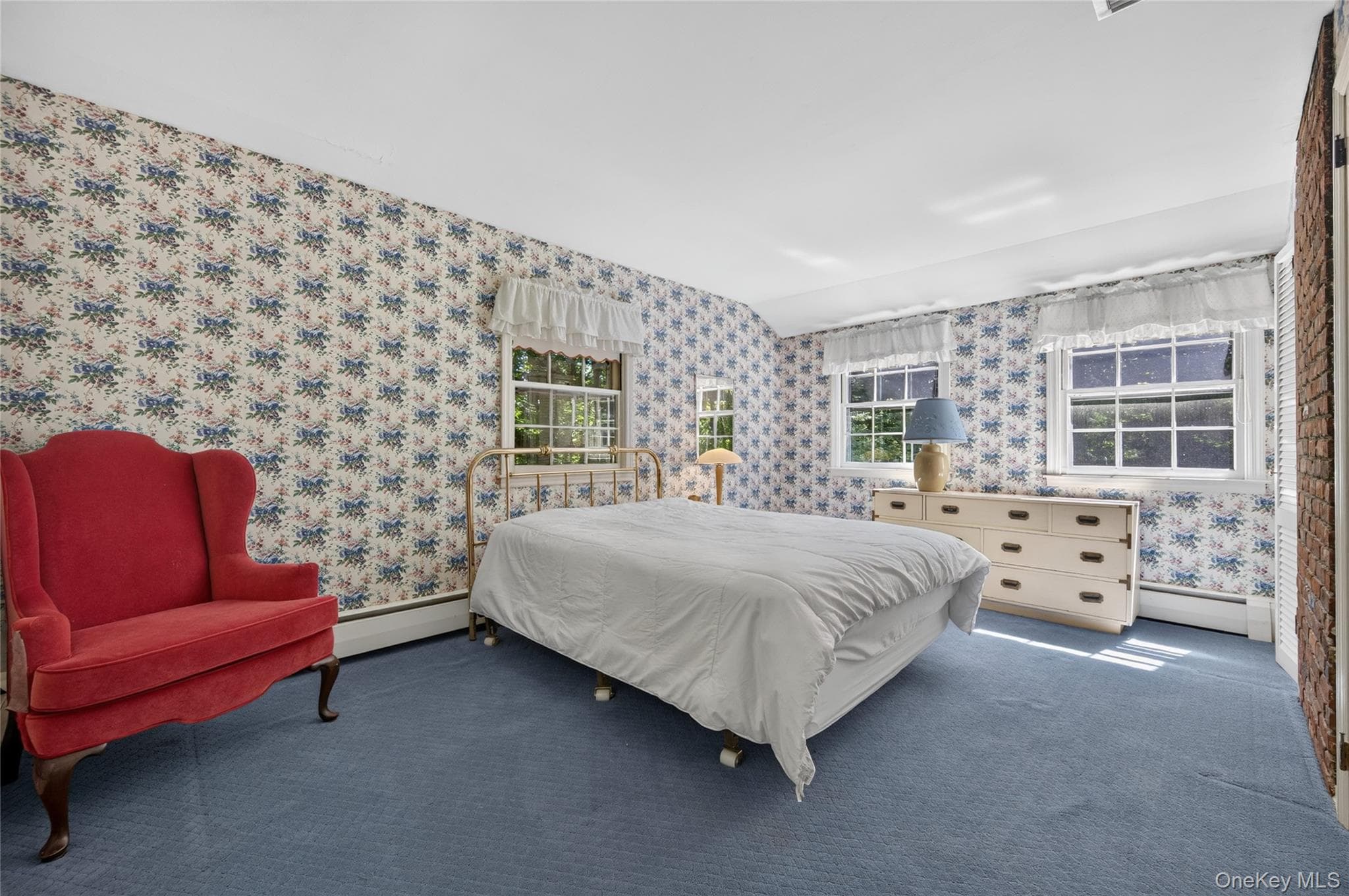 325 Birch Hill Road thumbnail 14