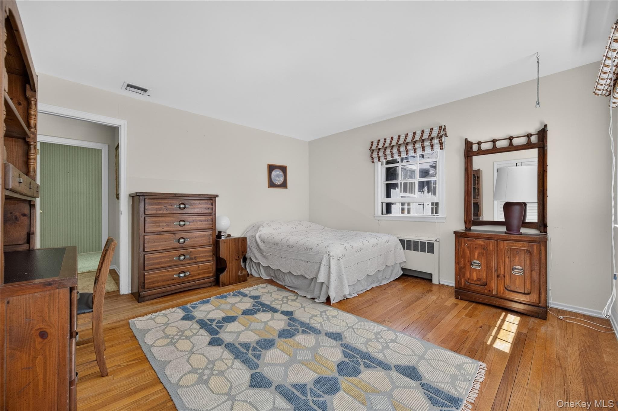325 Birch Hill Road thumbnail 15