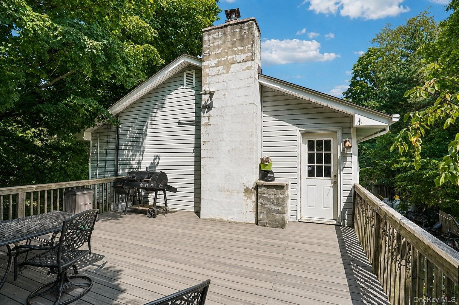 14 Helms Hill Road thumbnail 18