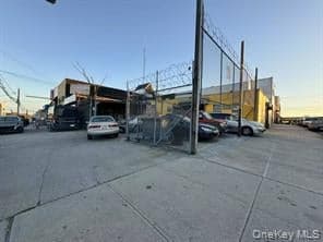 49-04 25th Ave, Astoria