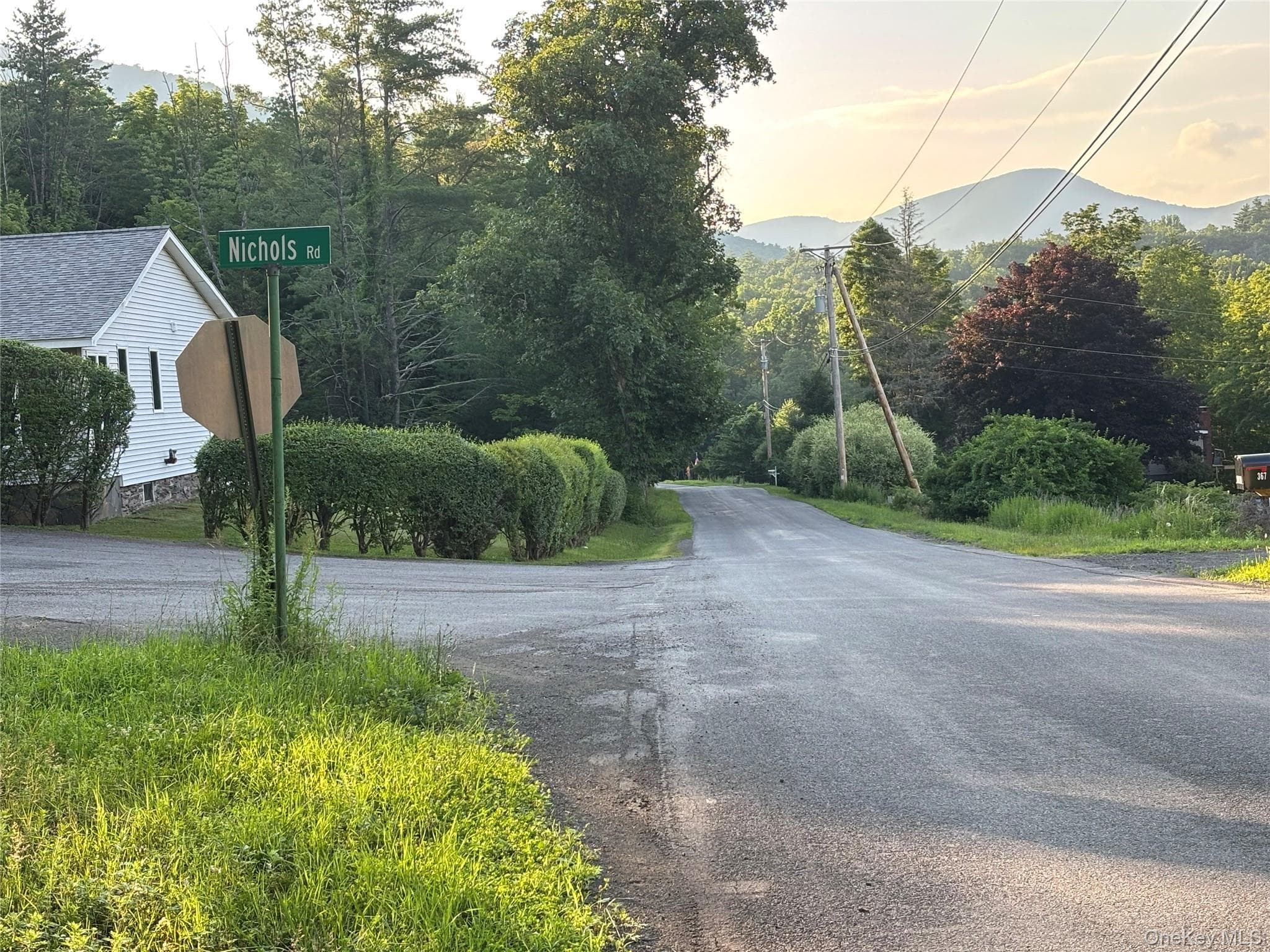 High Point Mountain Road thumbnail 7