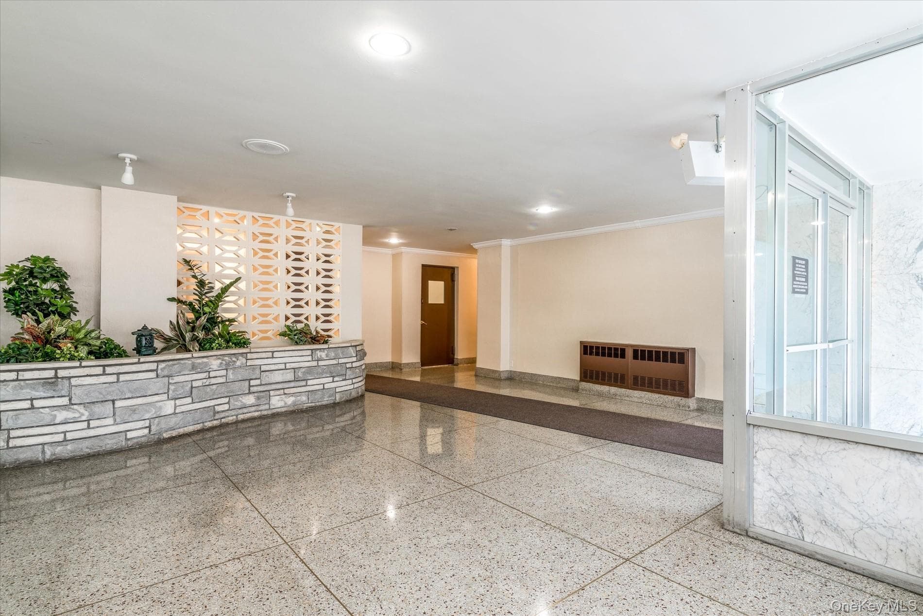 39-76 57th Street Unit: 6E thumbnail 3