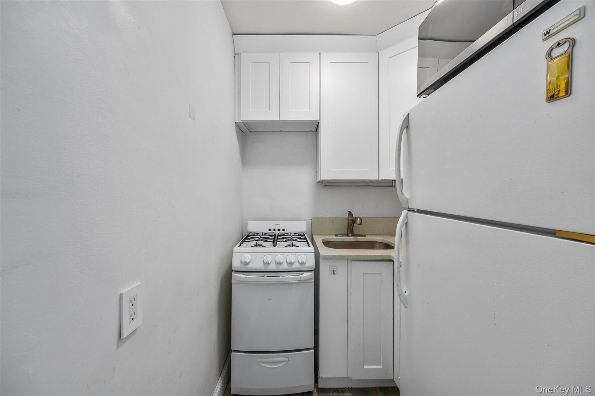 39-76 57th Street Unit: 6E thumbnail 8