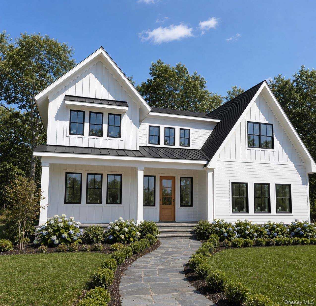 38 N Bay Avenue thumbnail 4