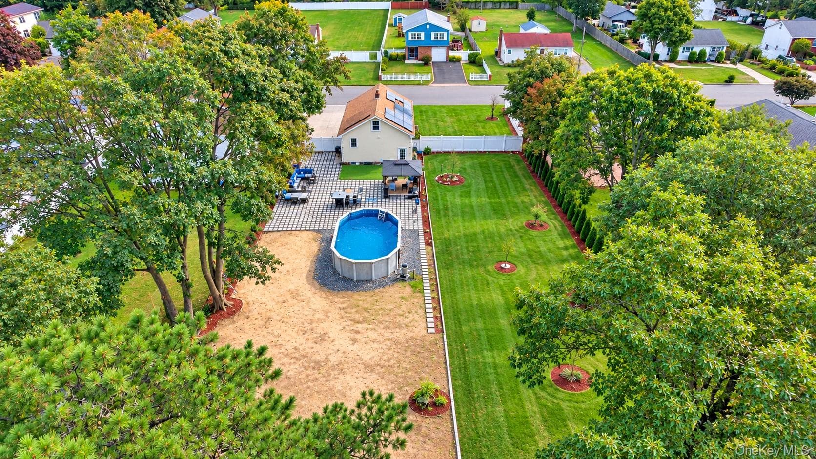 45 Matthews Avenue thumbnail 27