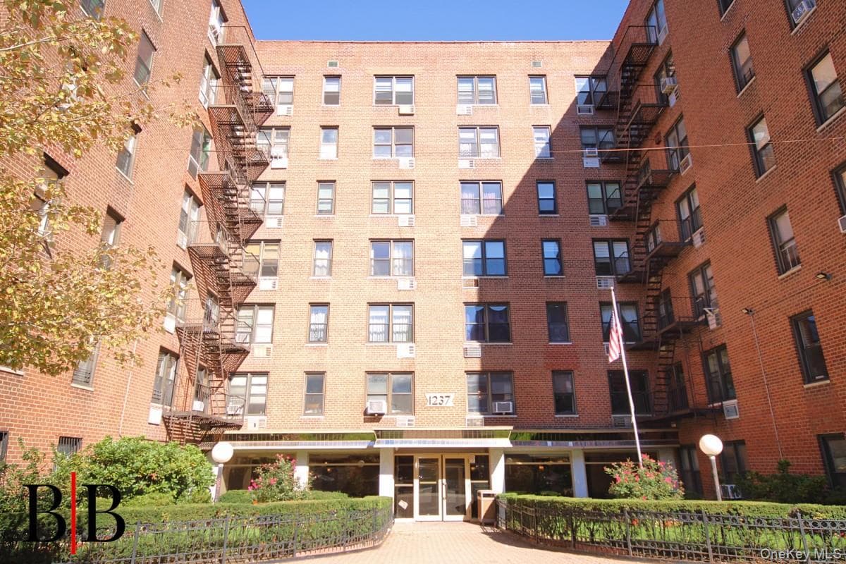 1237 Avenue Z Unit: 5W photo 1