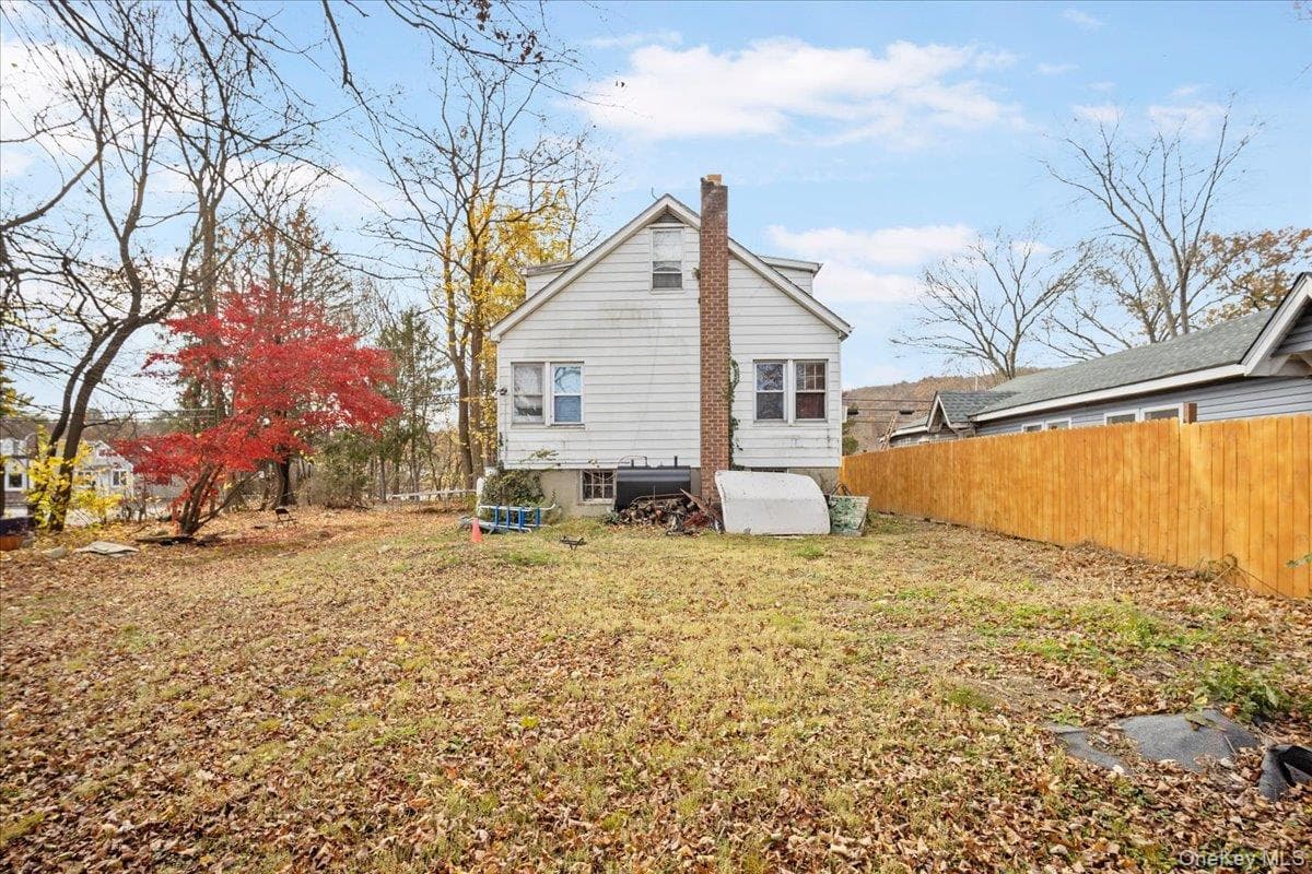 116 Lake Drive thumbnail 16