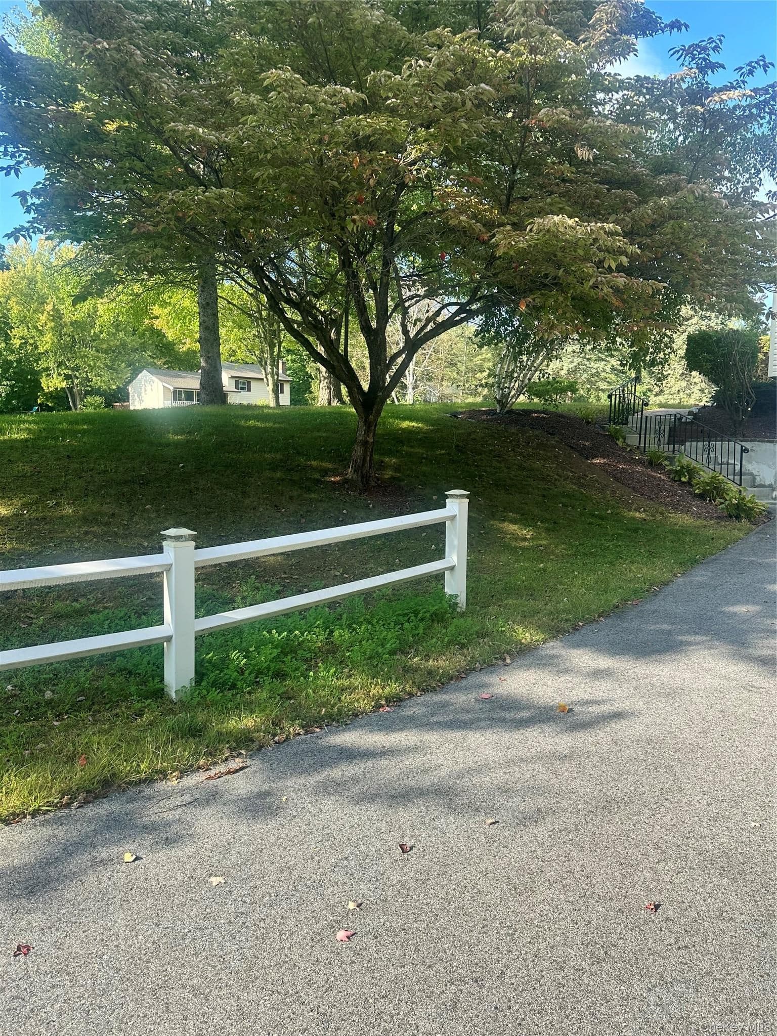 9 Elizabeth Drive thumbnail 5