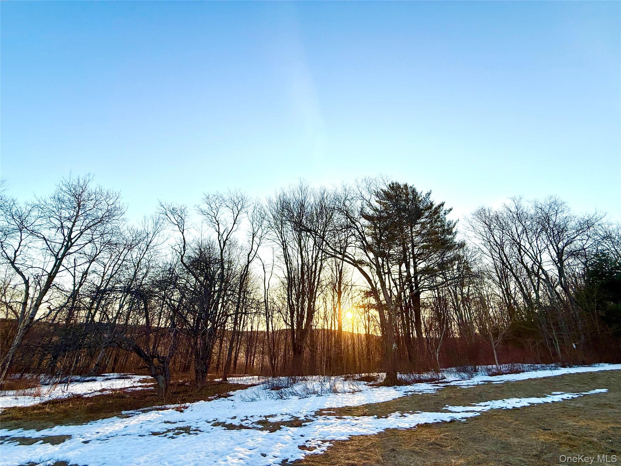 2182 Snake Hill Road thumbnail 5