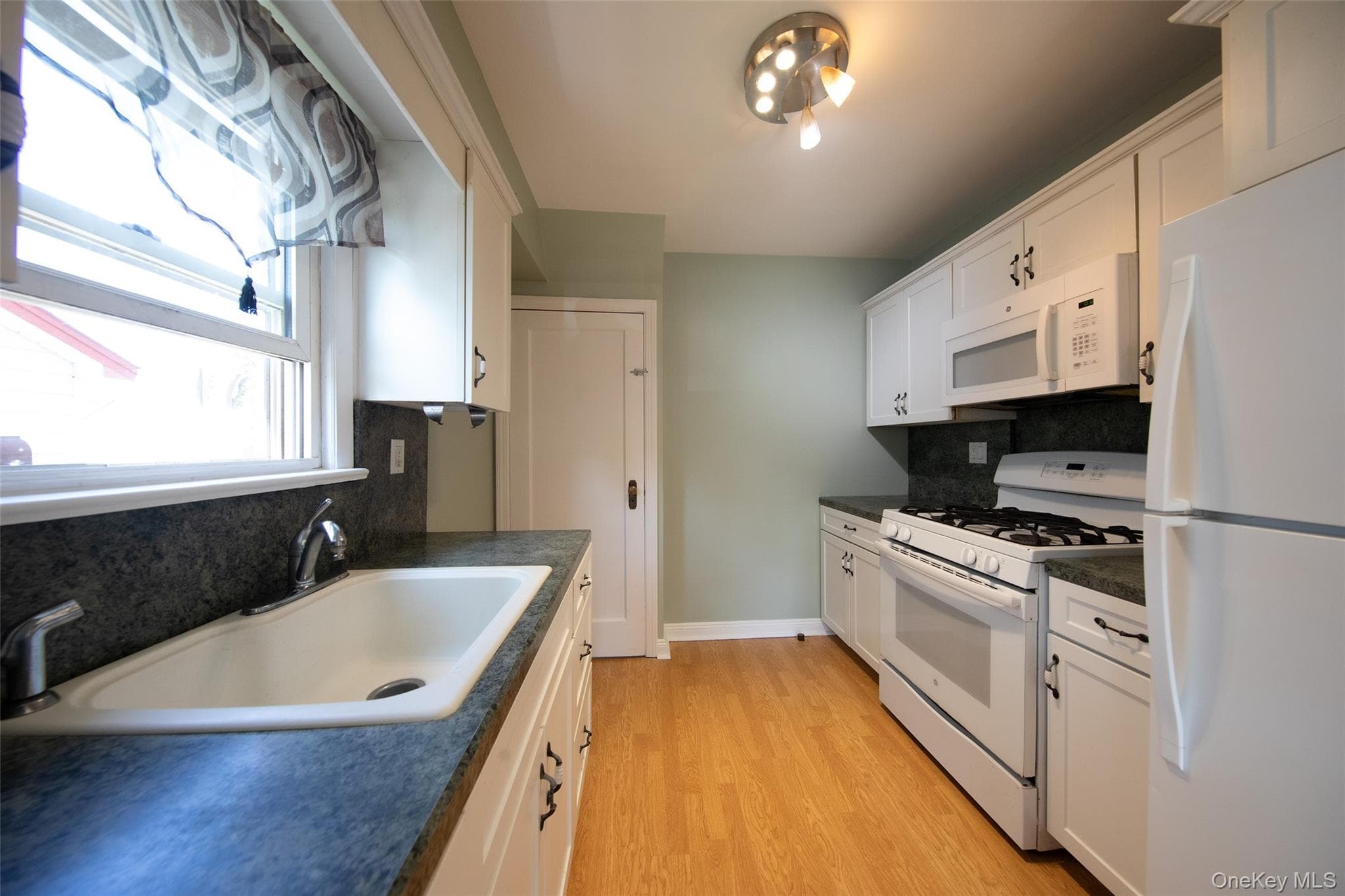 159 Harrison Avenue thumbnail 6