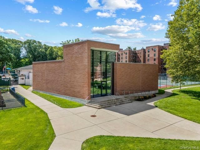 211-02 73rd Avenue Unit: 1H thumbnail 15
