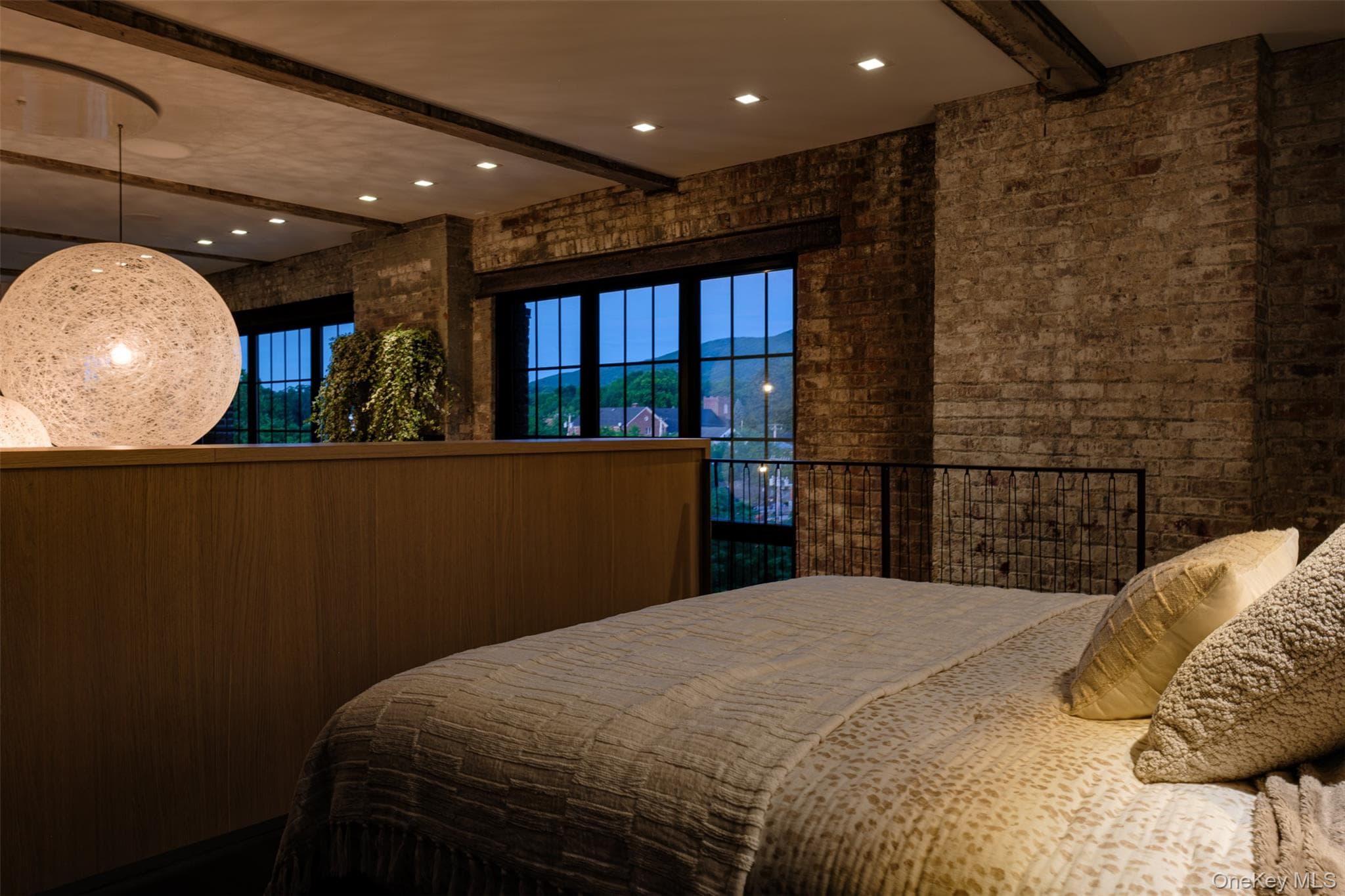 1 E Main Street Unit: 402 thumbnail 20