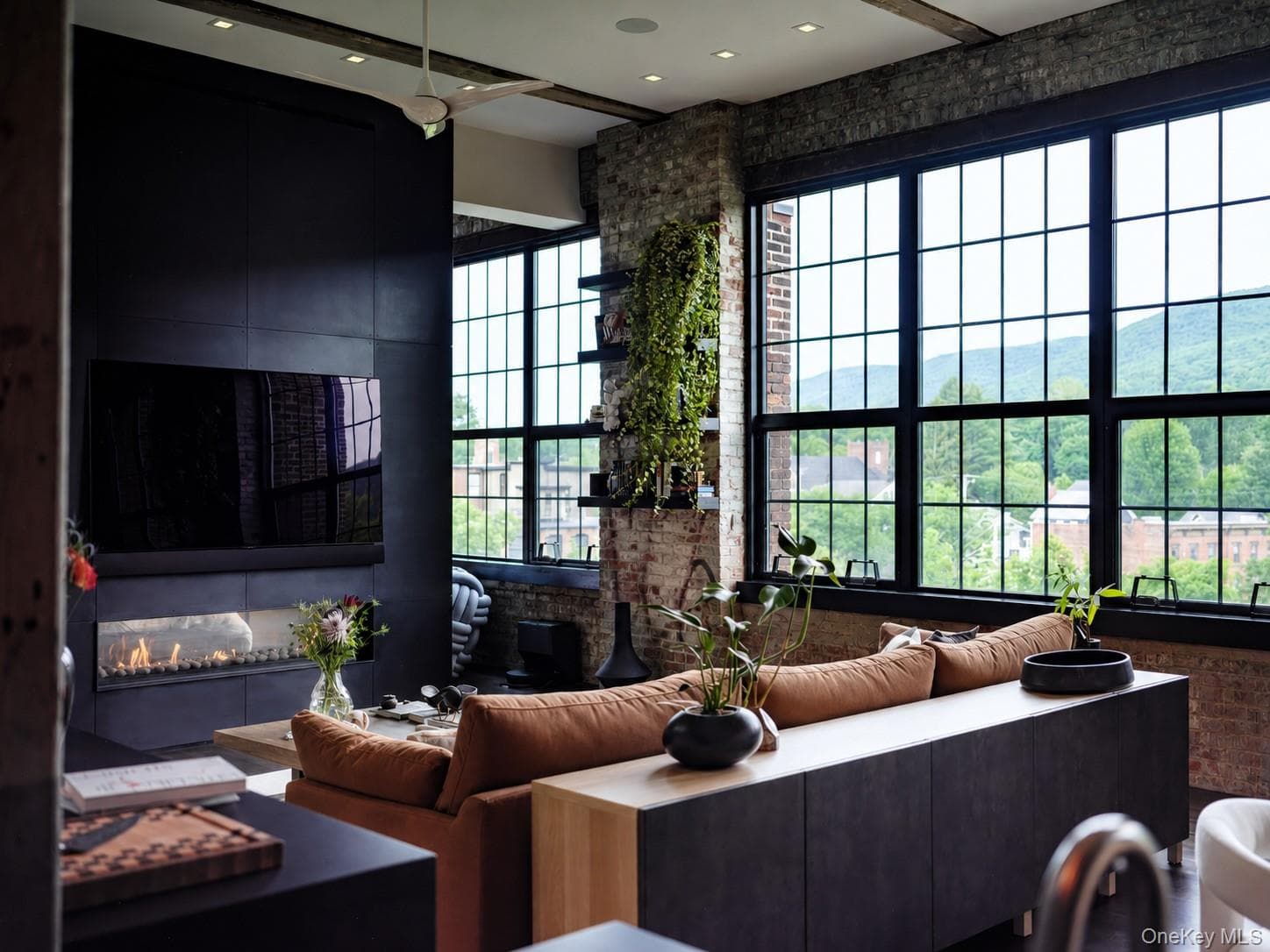1 E Main Street Unit: 402 thumbnail 10