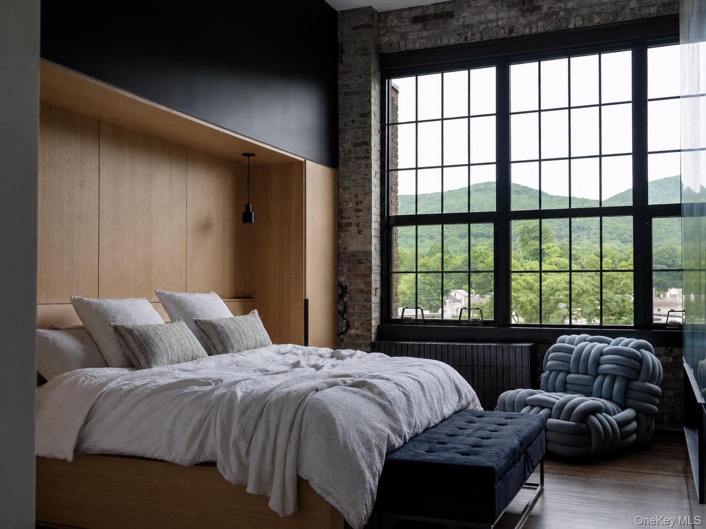 1 E Main Street Unit: 402 thumbnail 12