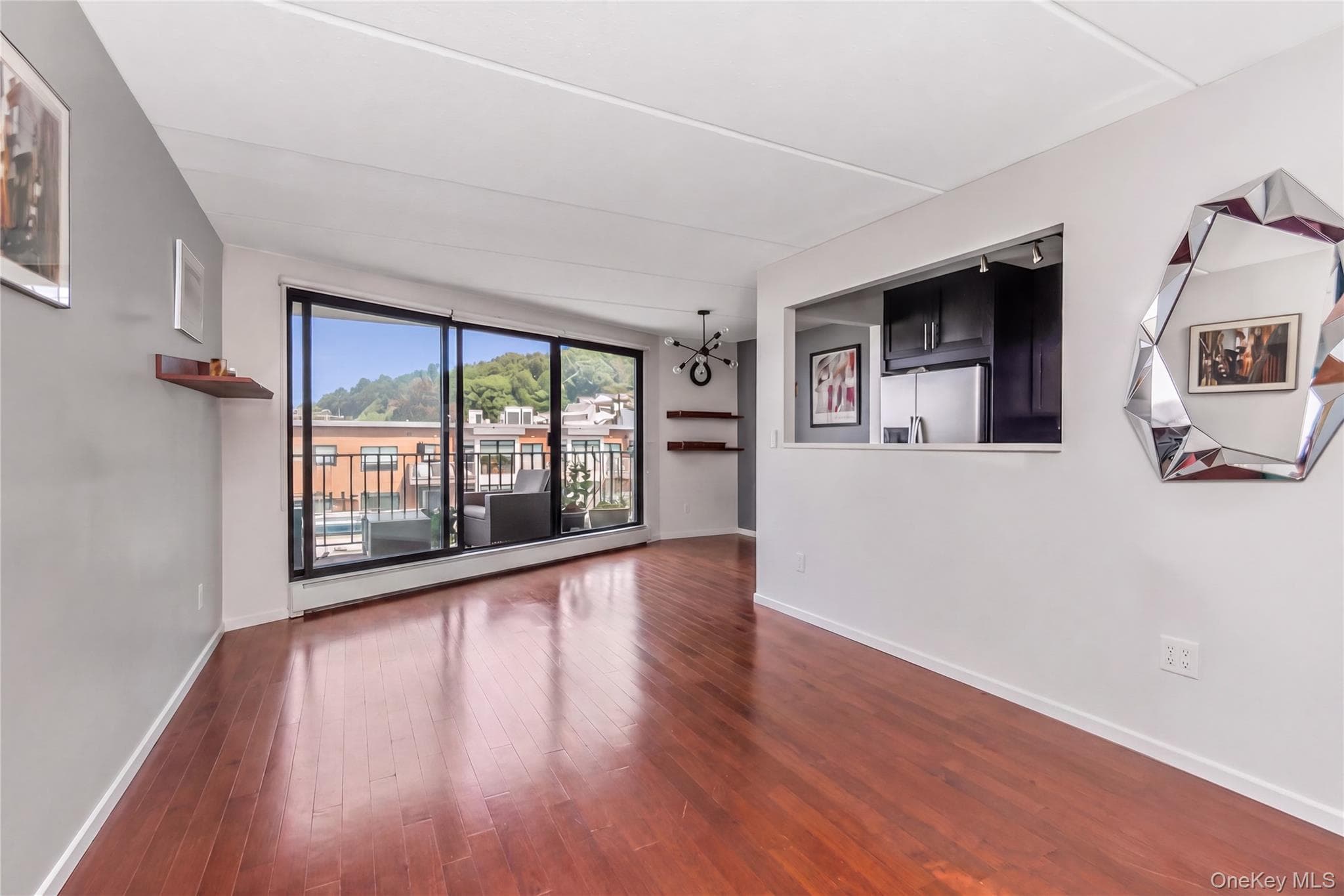 1155 Warburton Avenue Unit: 5A thumbnail 2