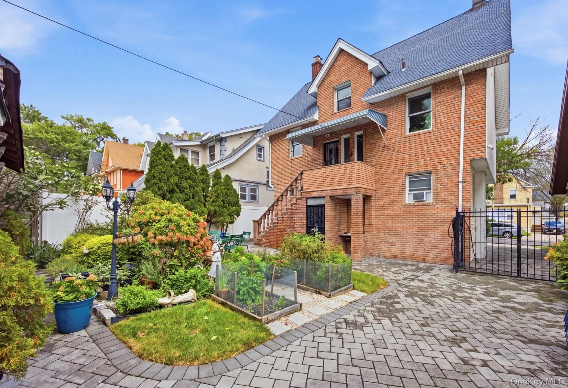 40-36 167th Street, Flushing