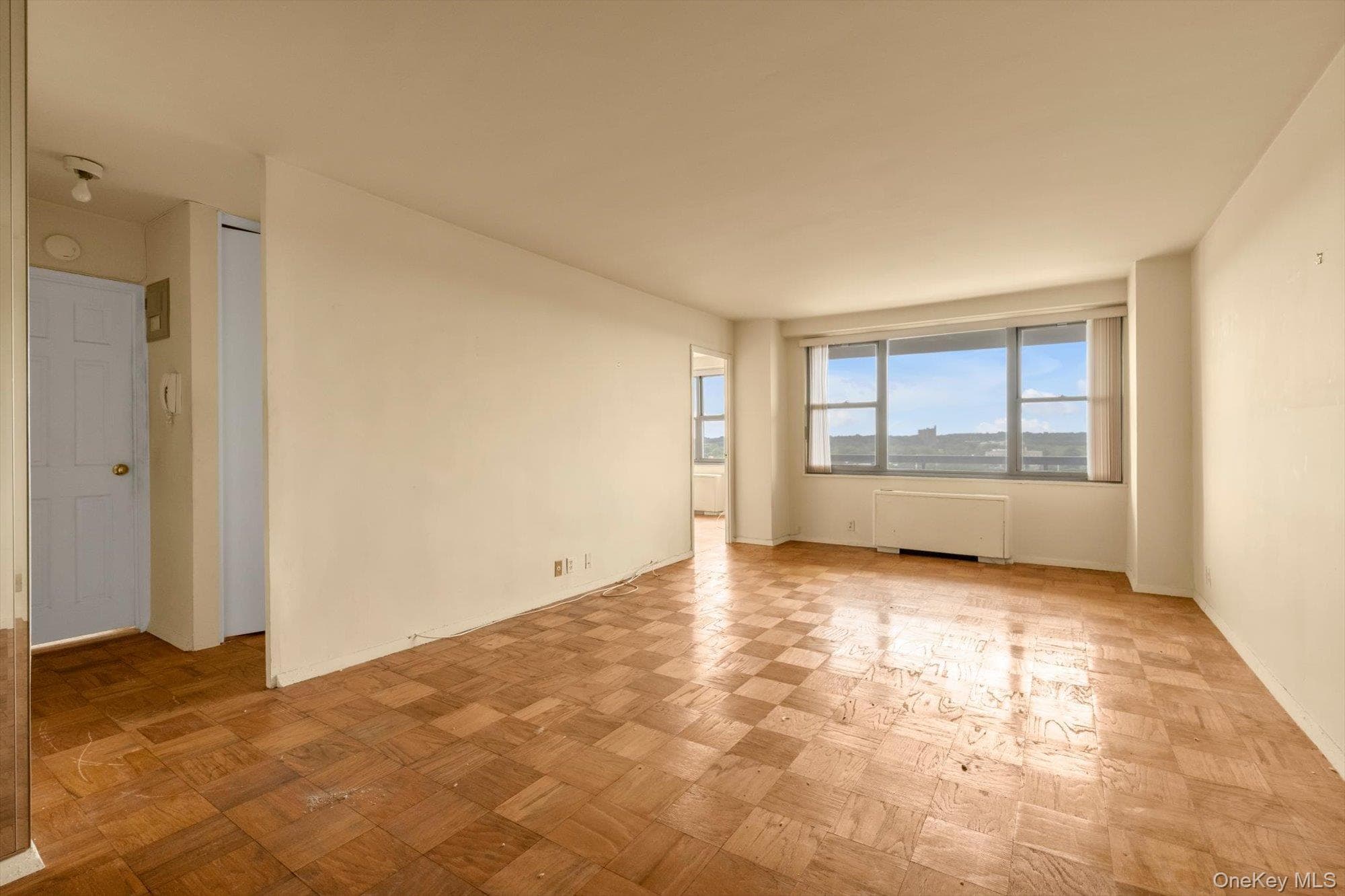 70-25 Yellowstone Boulevard Unit: 14H photo 1