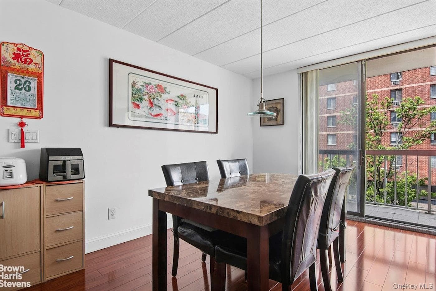 13624 Maple Avenue Unit: 3D thumbnail 4