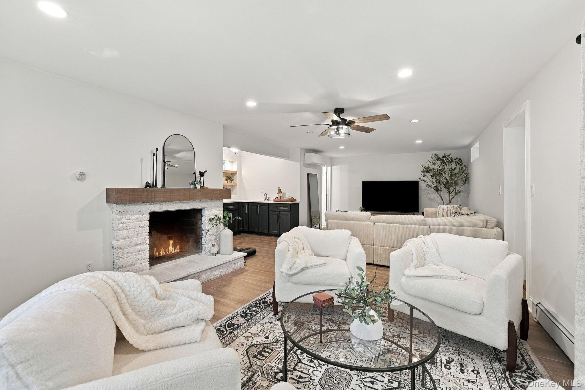 33 Virginia Lane thumbnail 8