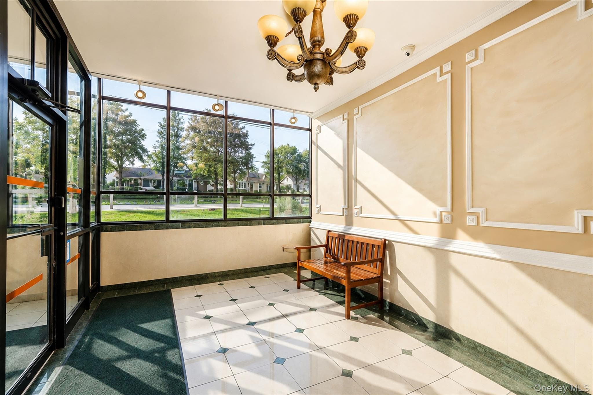 1160 Richmond Road Unit: 2F thumbnail 3