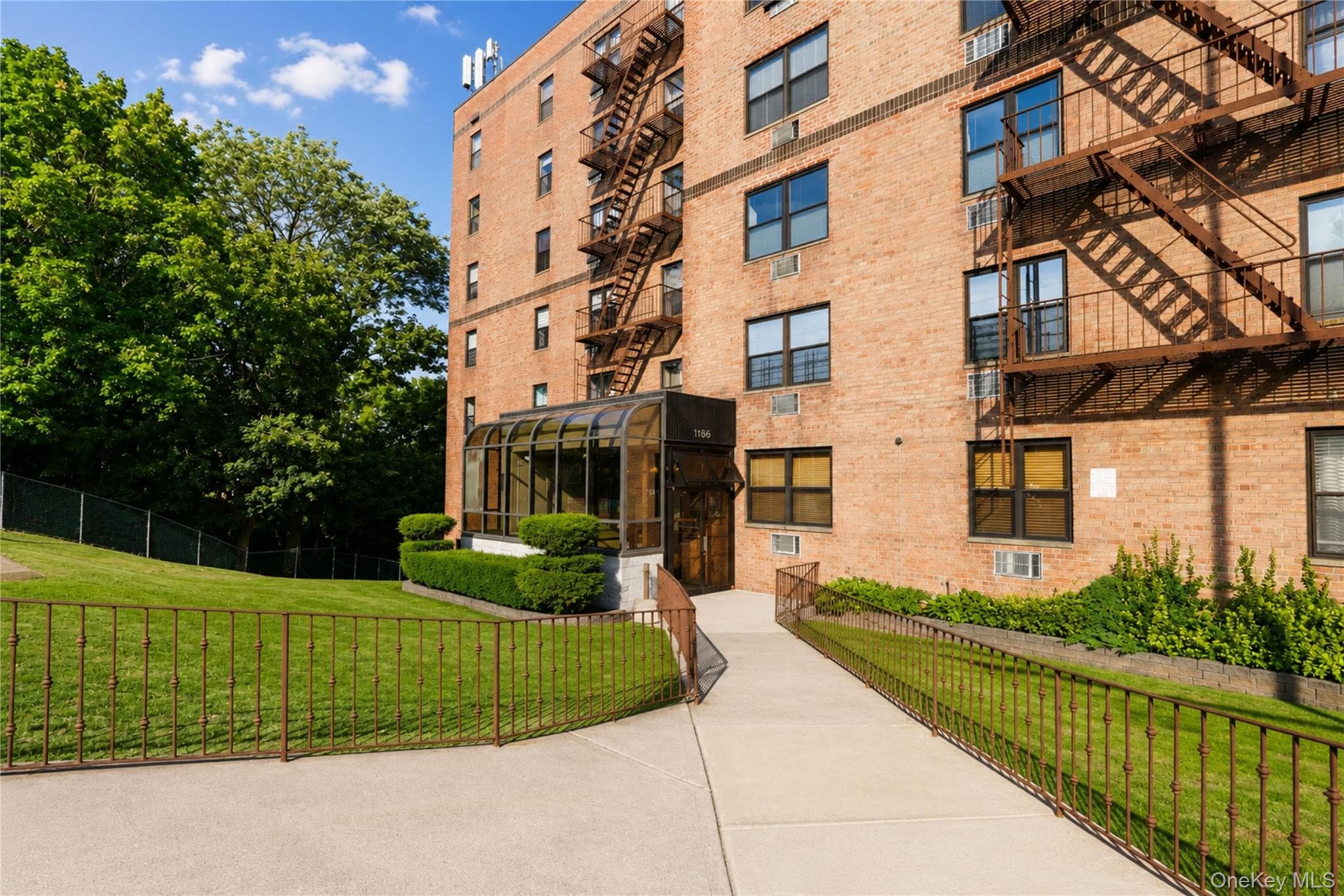 1160 Richmond Road Unit: 2F thumbnail 33