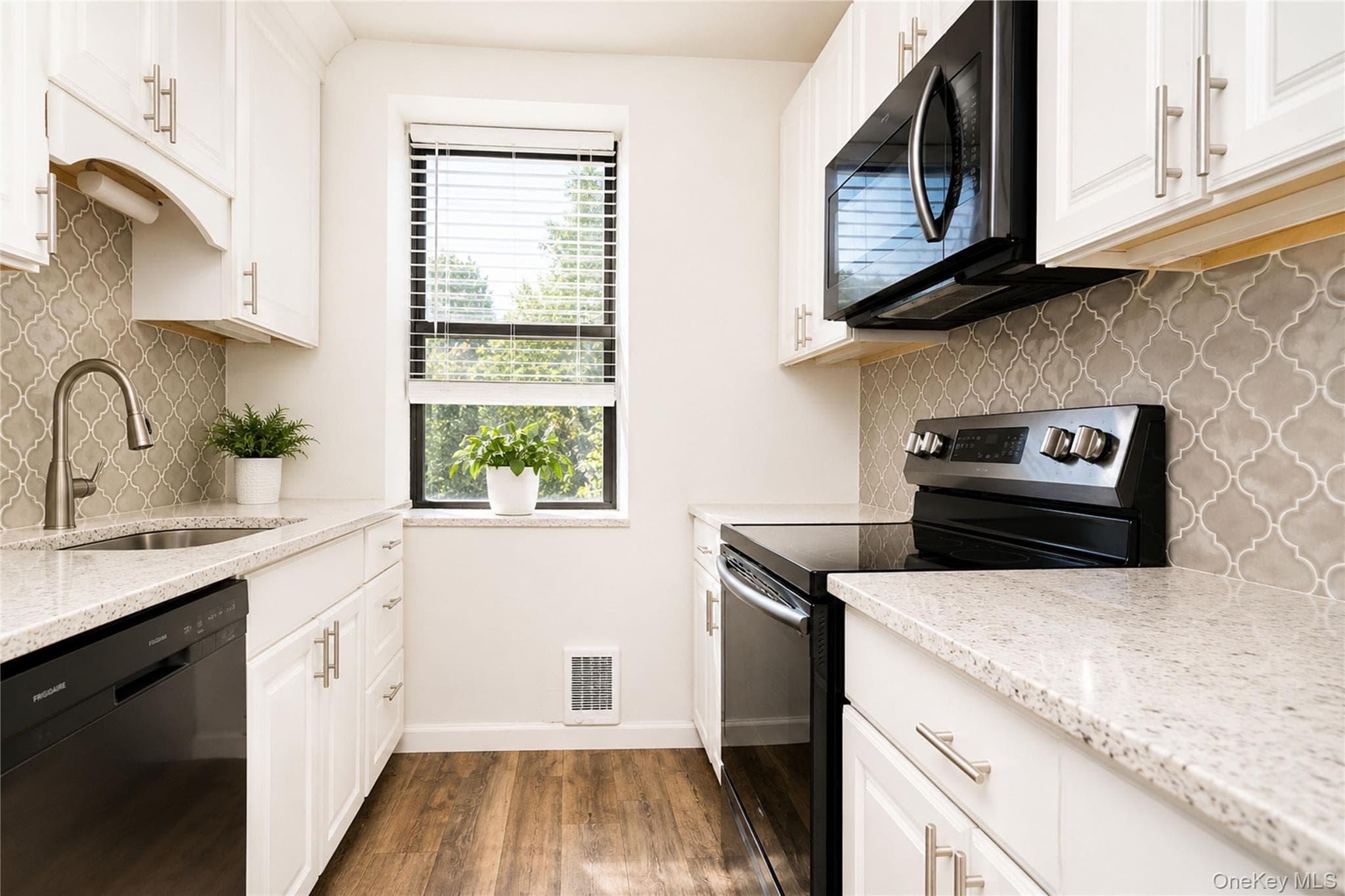 1160 Richmond Road Unit: 2F thumbnail 19
