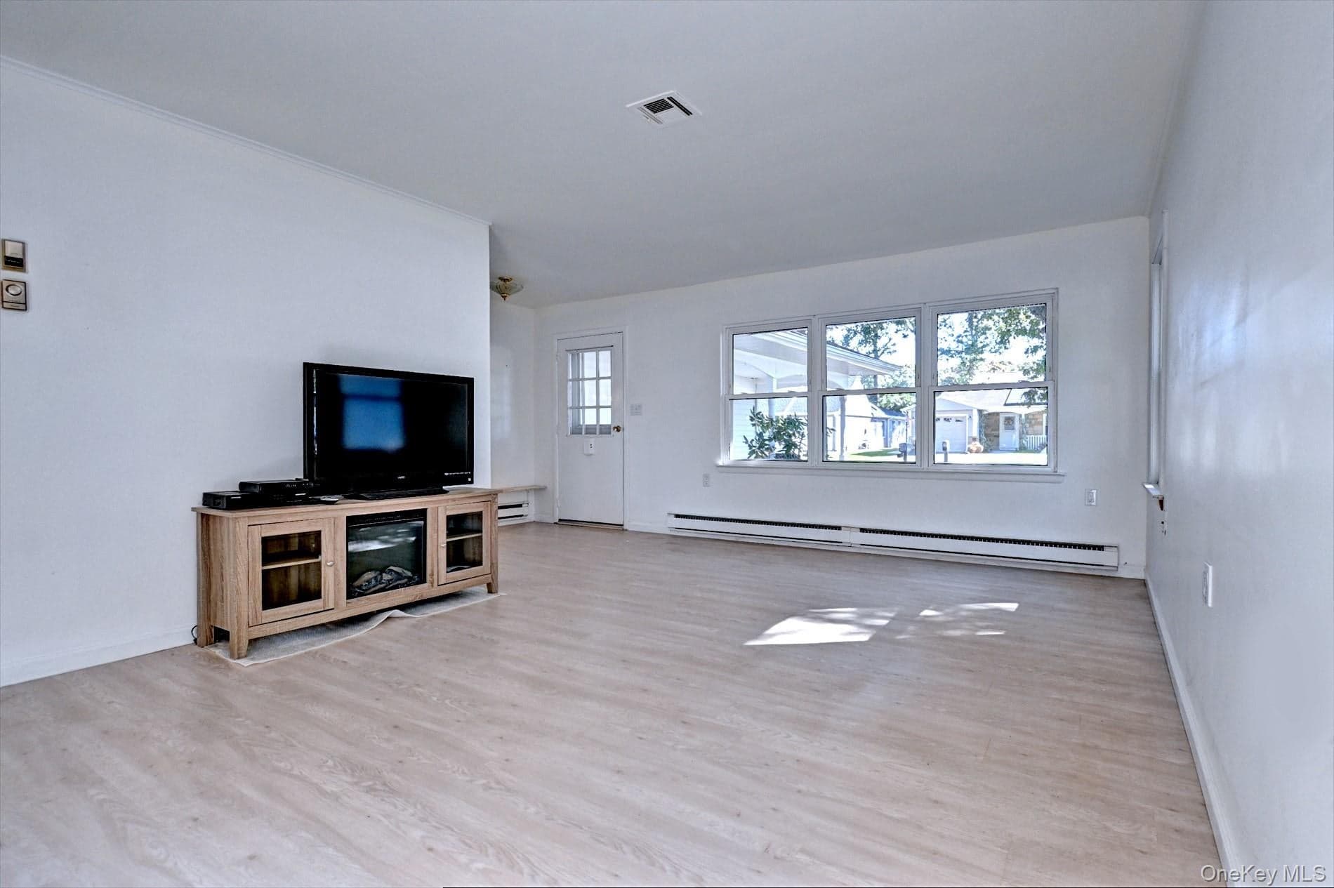177 Canterbury Drive thumbnail 11