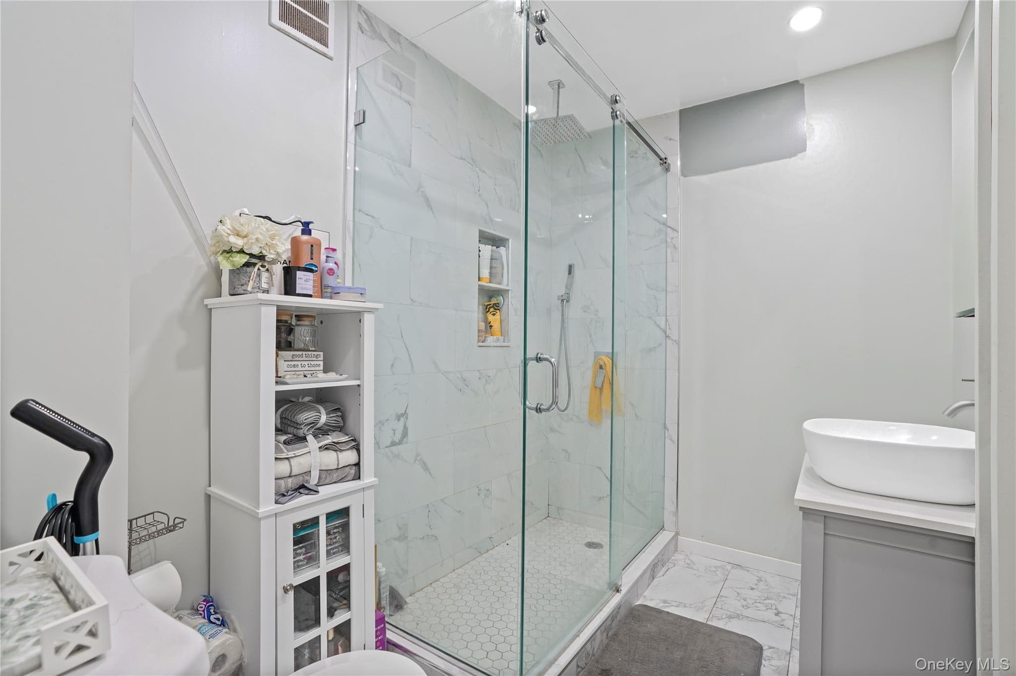 629 E 183rd Street thumbnail 13