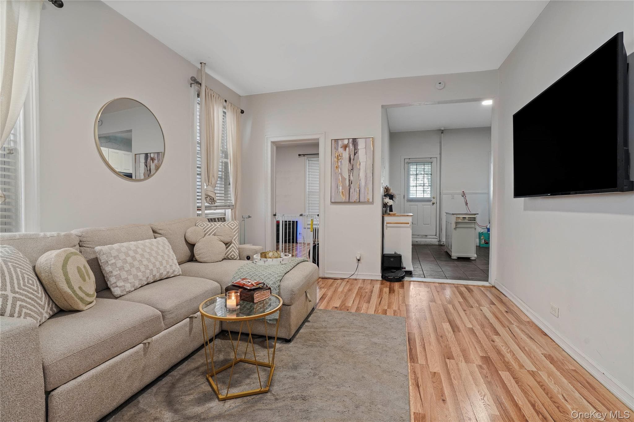 629 E 183rd Street thumbnail 9