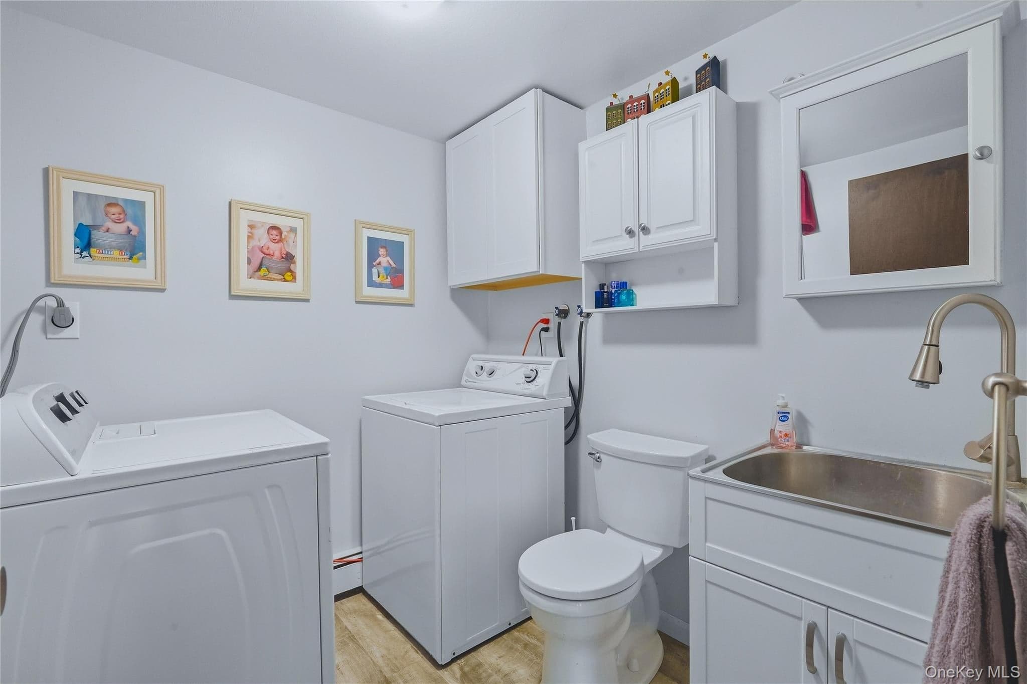 38 Genesee Avenue thumbnail 19