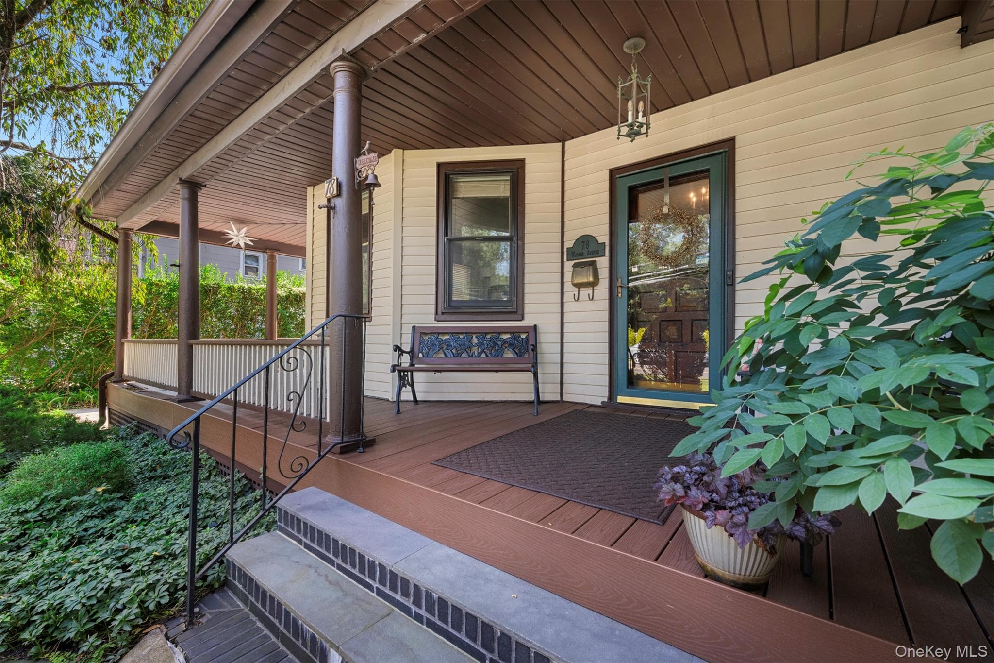 78 Warner Avenue thumbnail 6