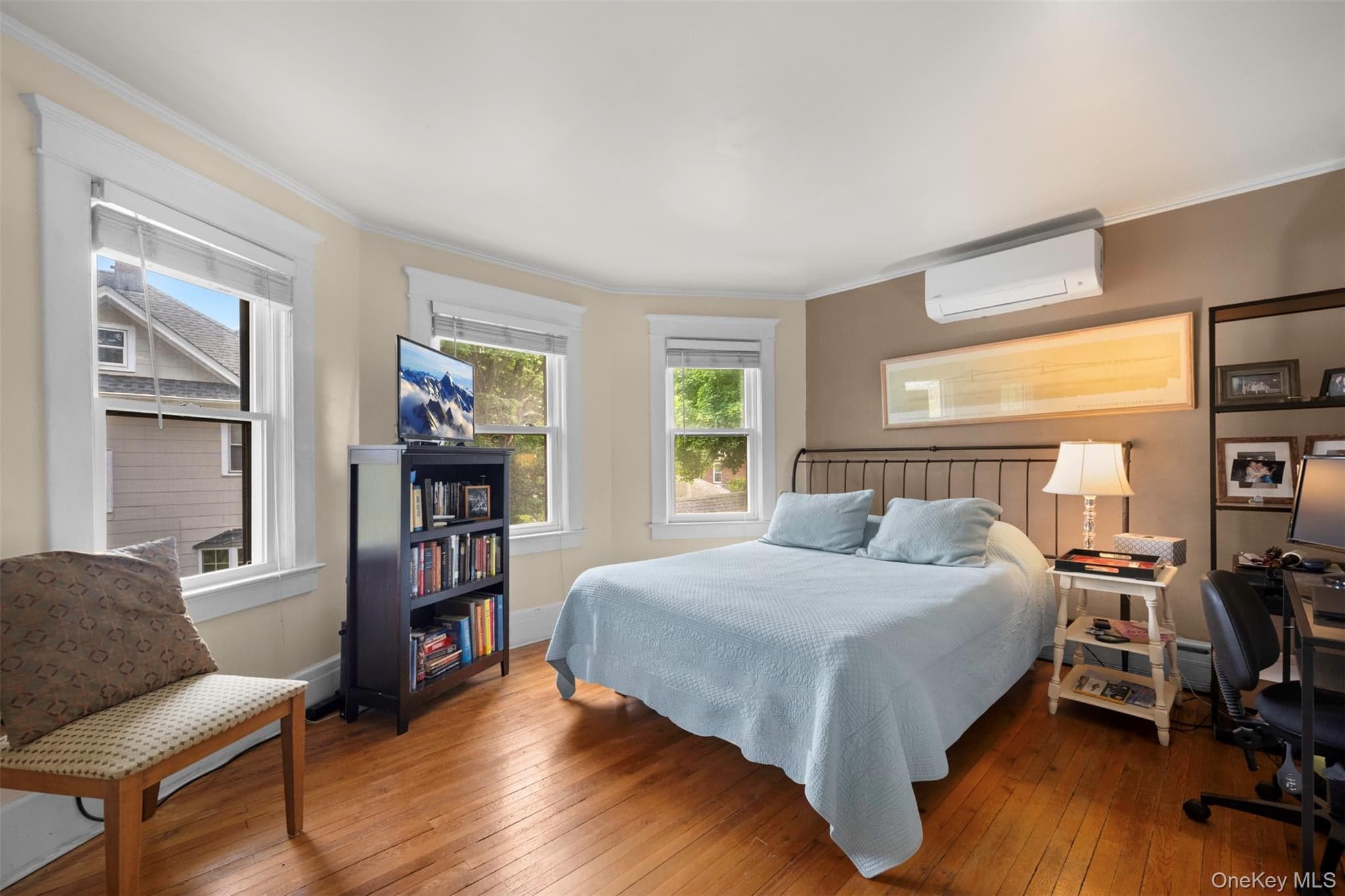 78 Warner Avenue thumbnail 29