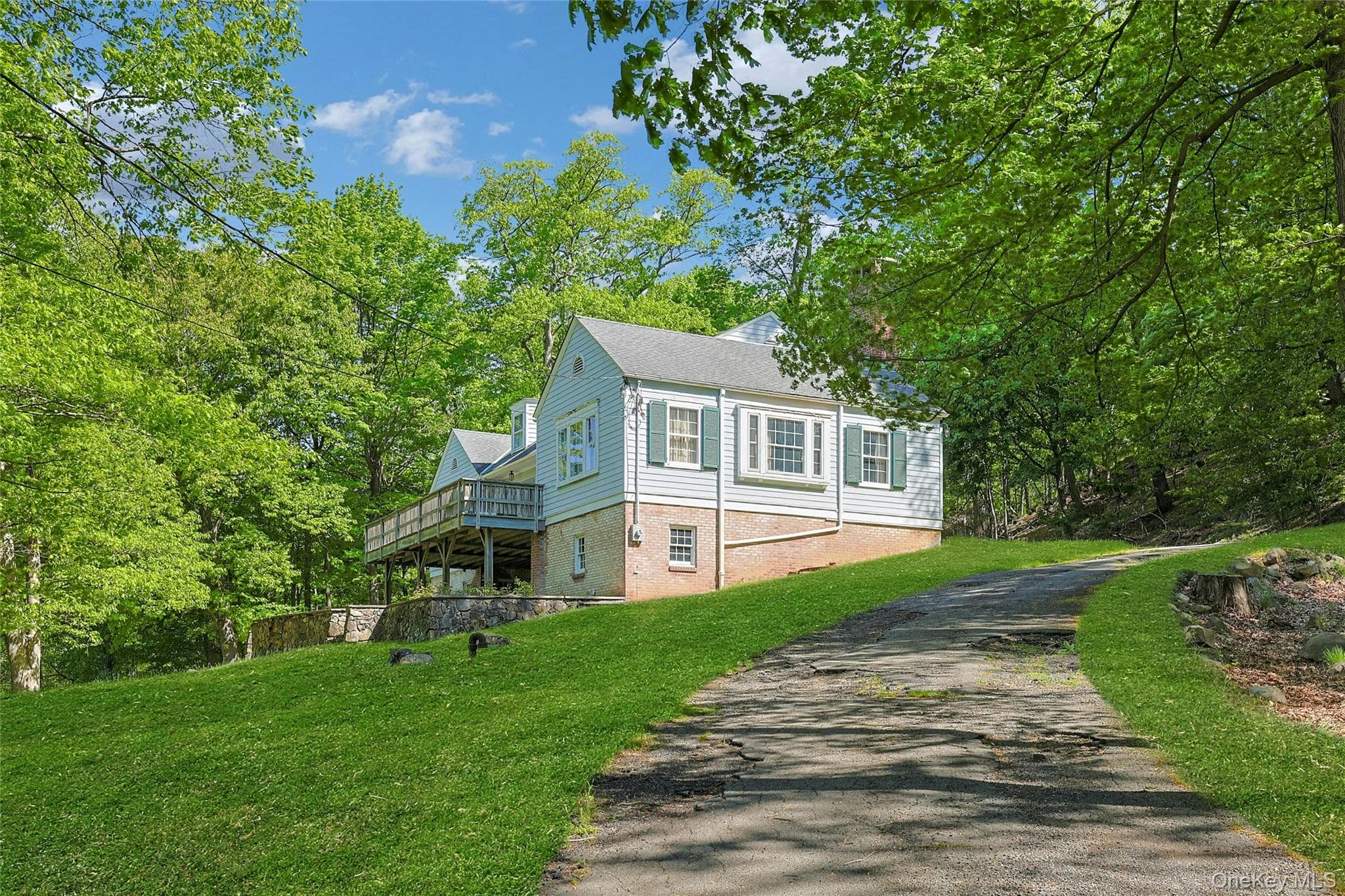 982 Bradley Parkway thumbnail 40