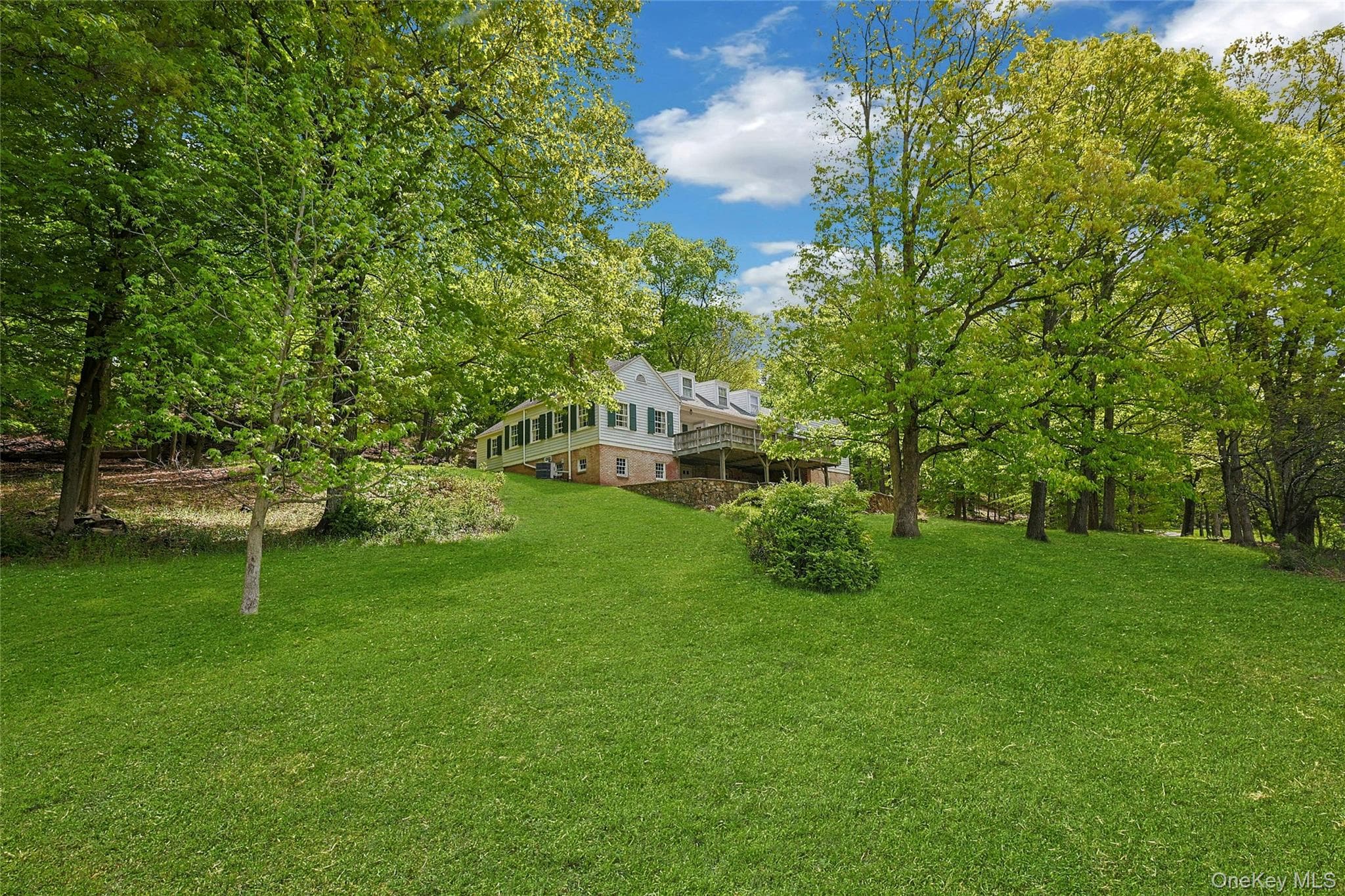 982 Bradley Parkway, Blauvelt