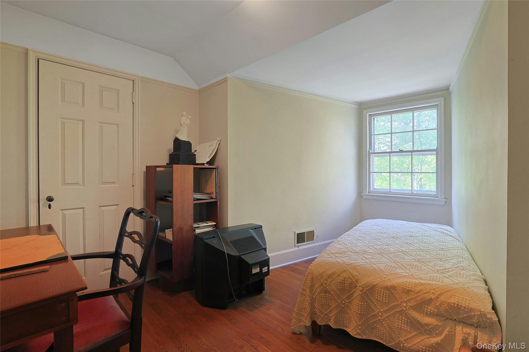 982 Bradley Parkway thumbnail 30