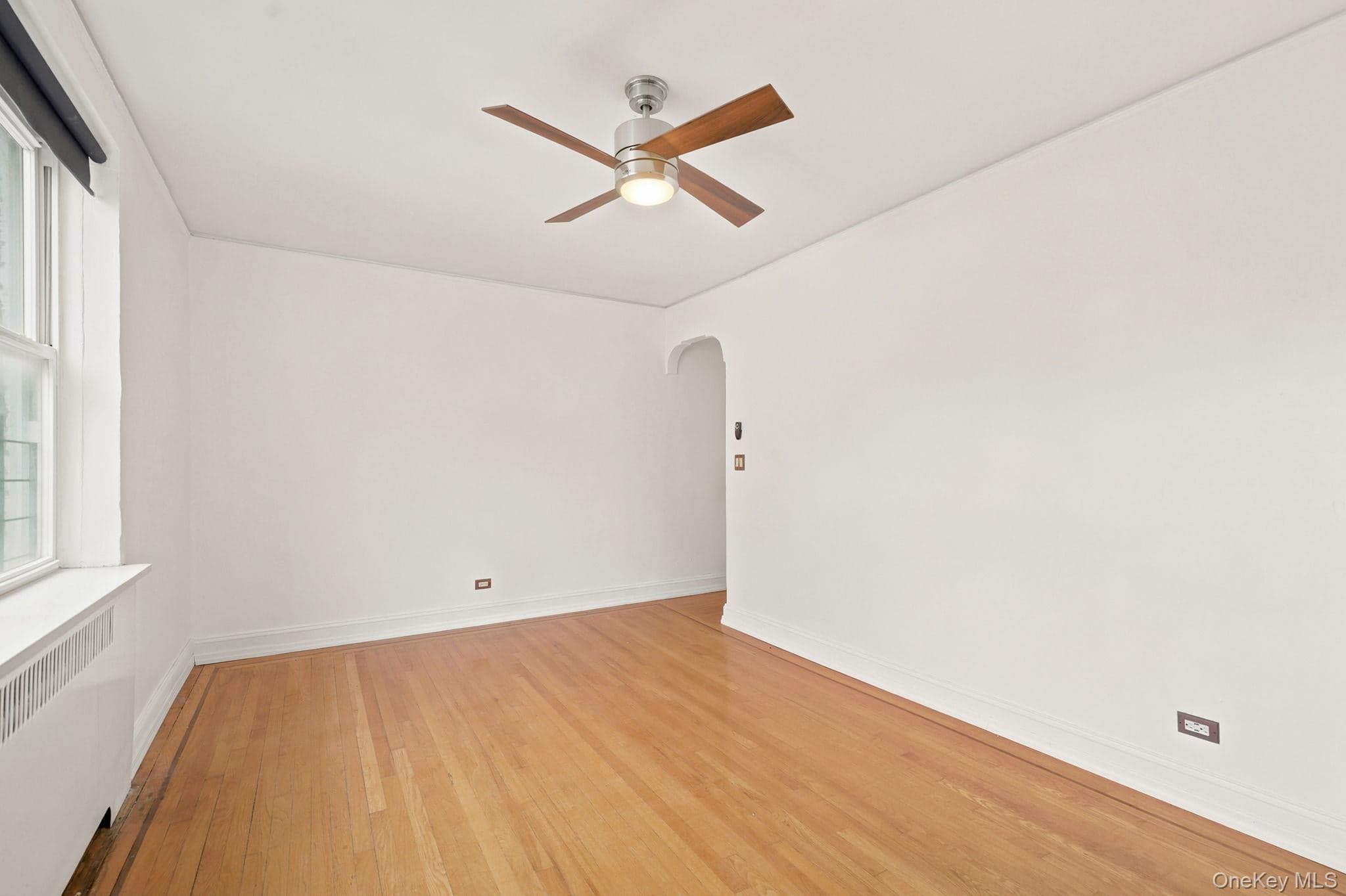 2160 Bronx Park Unit: 6J thumbnail 14